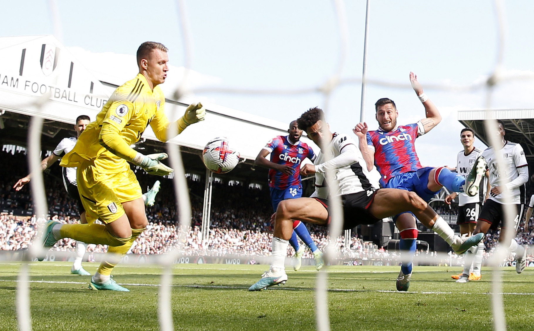 Late Joel Ward goal earns Crystal Palace 2-2 draw at Fulham