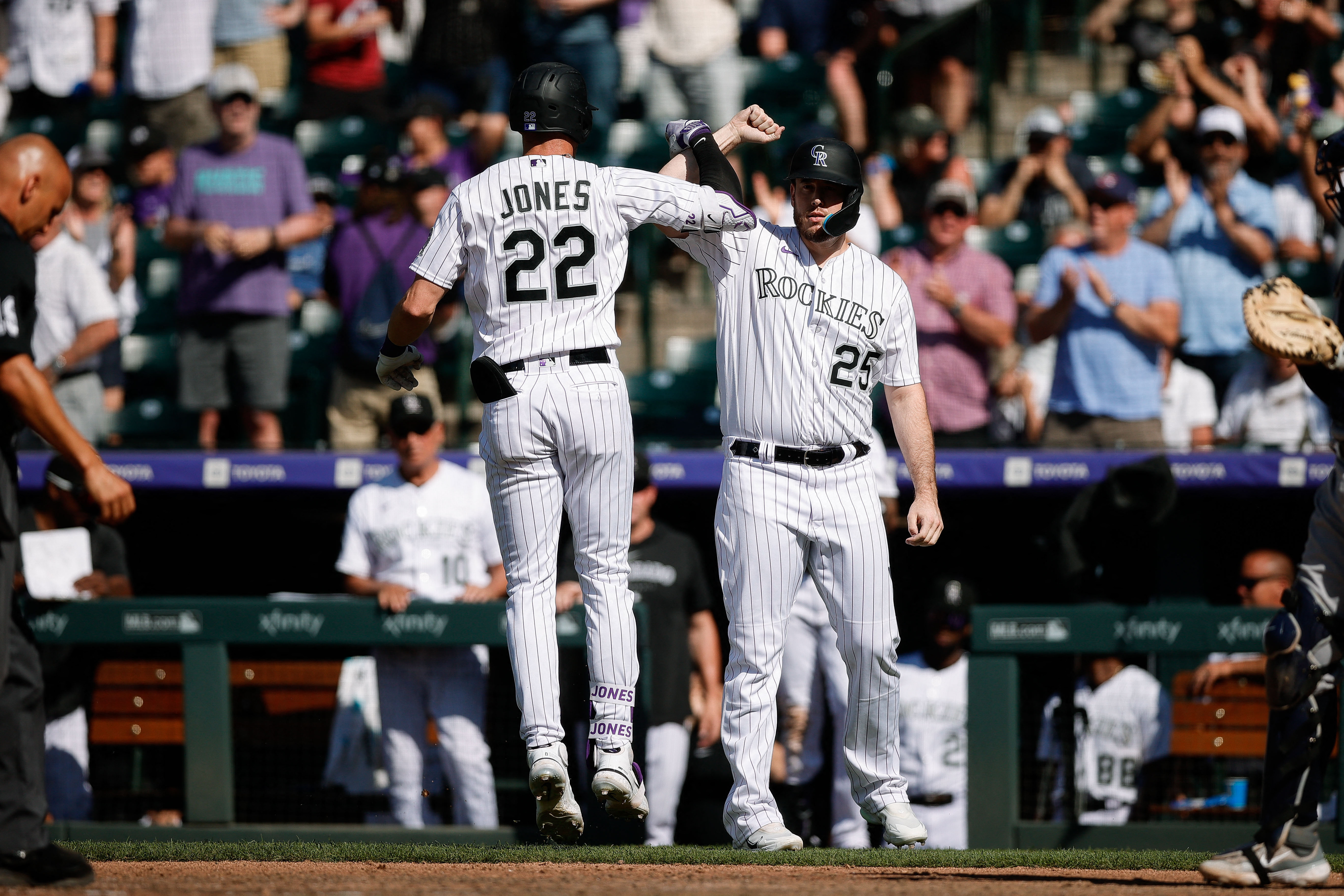 Jones, Trejo hit 11th-inning homer runs, lifting NL-worst Rockies