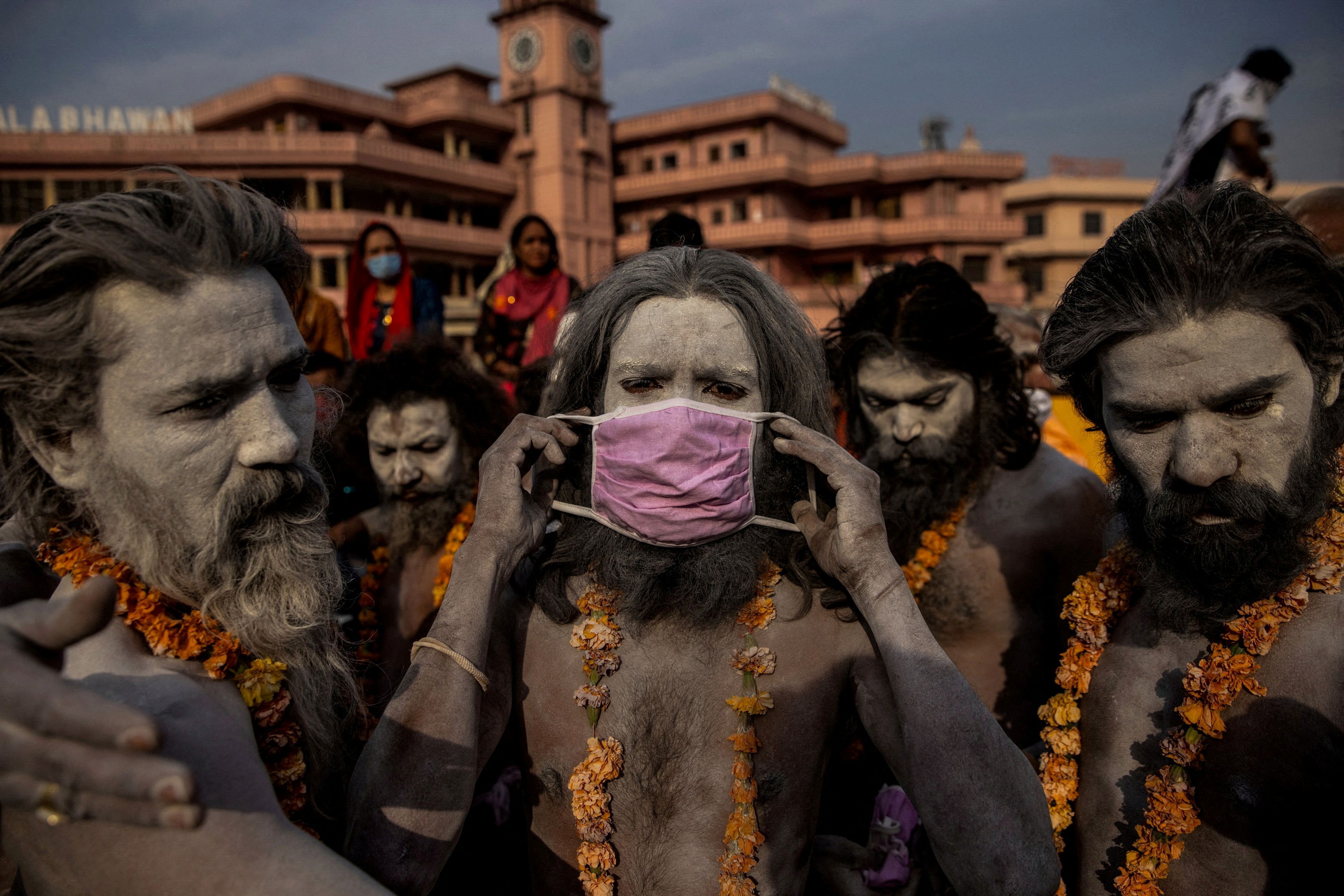 Reuters wins Pulitzer for intimate, devastating images of India's pandemic