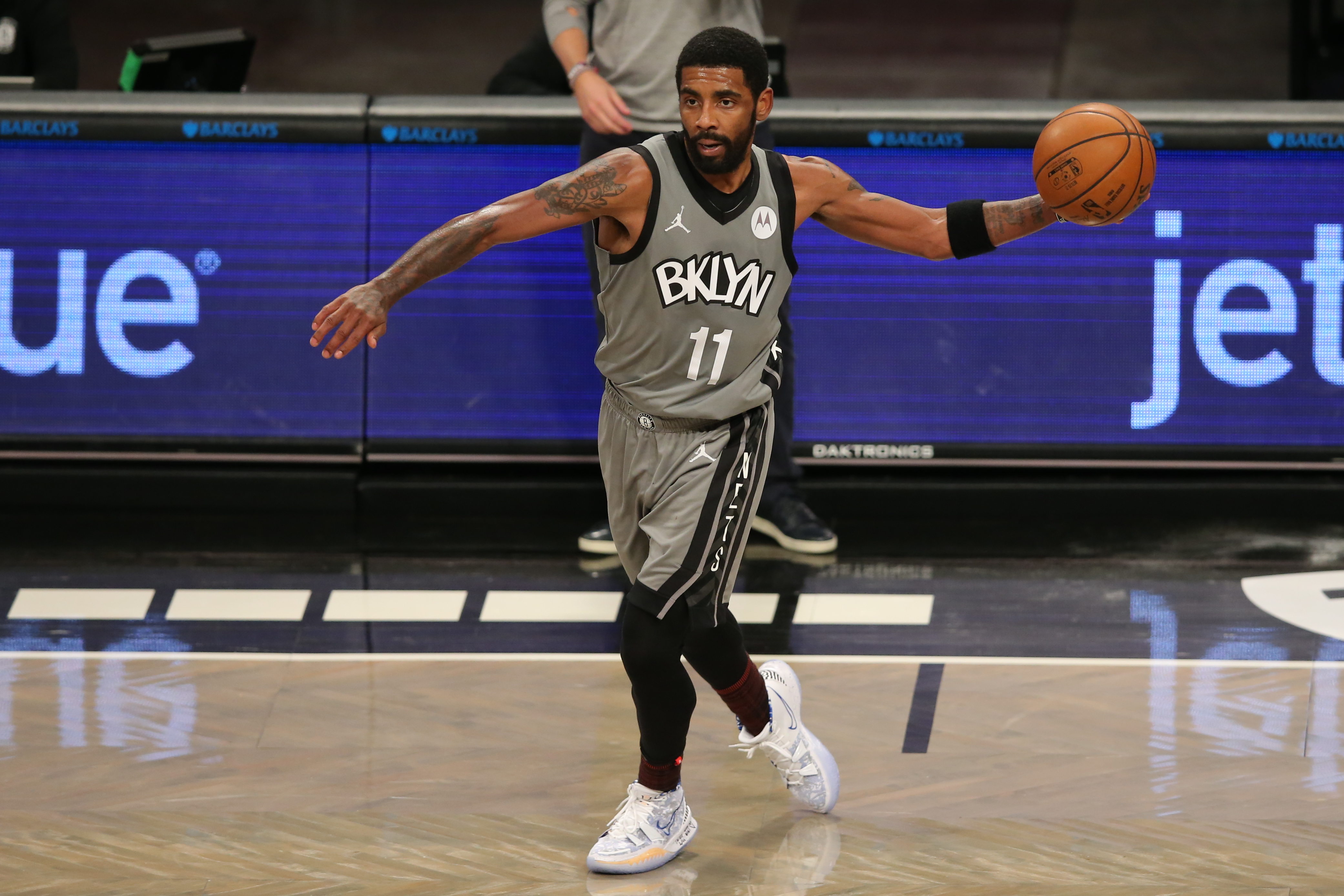 Report Kyrie Irving To Miss Seventh Straight Game On Monday Reuters
