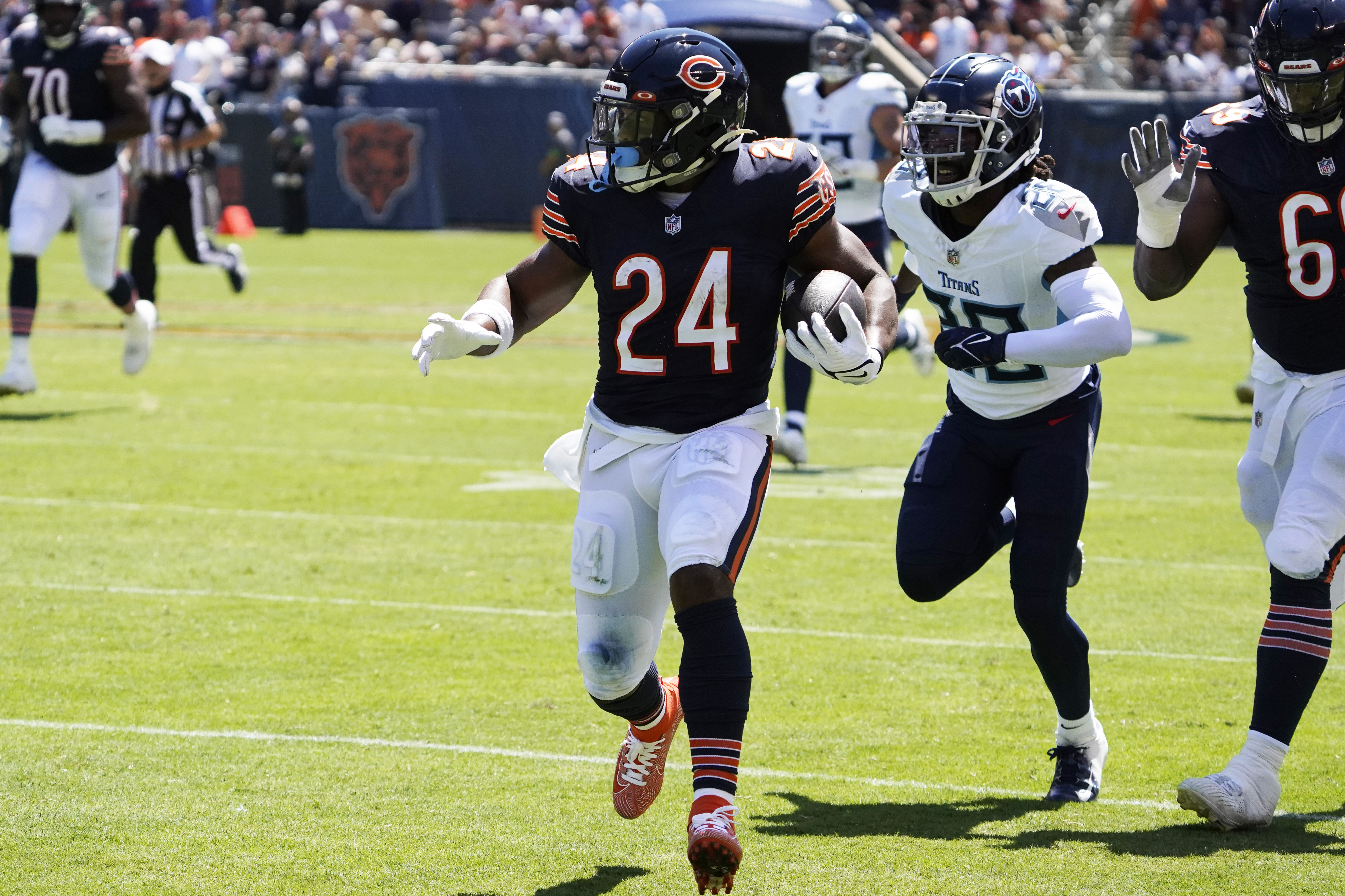 Bears use second-half defense to take down Titans