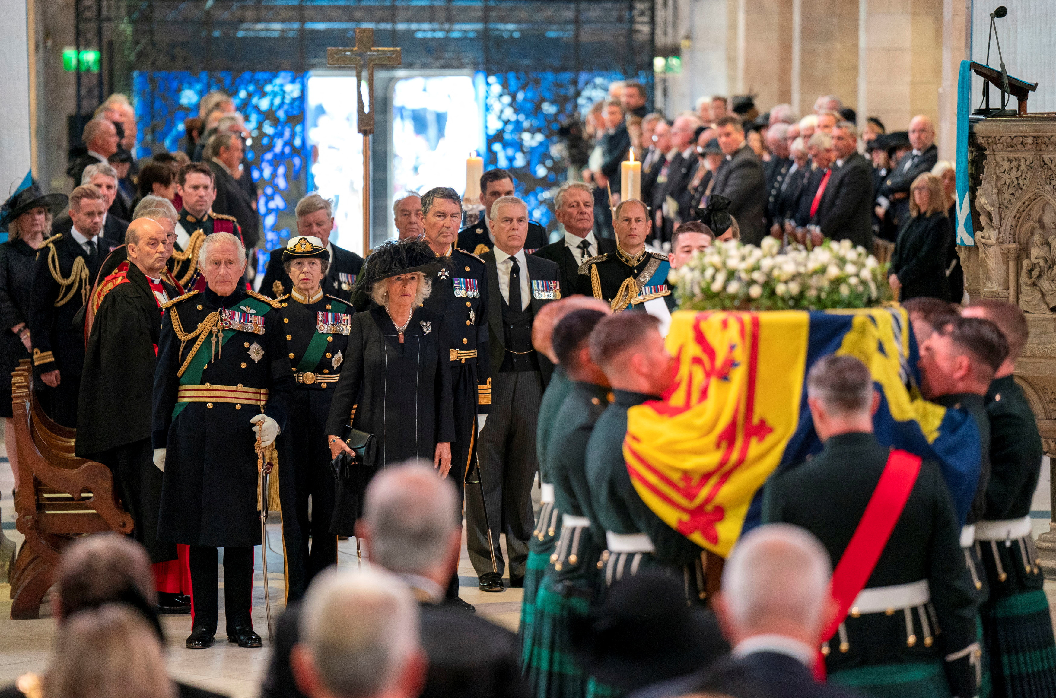 Britain mourns Queen Elizabeth