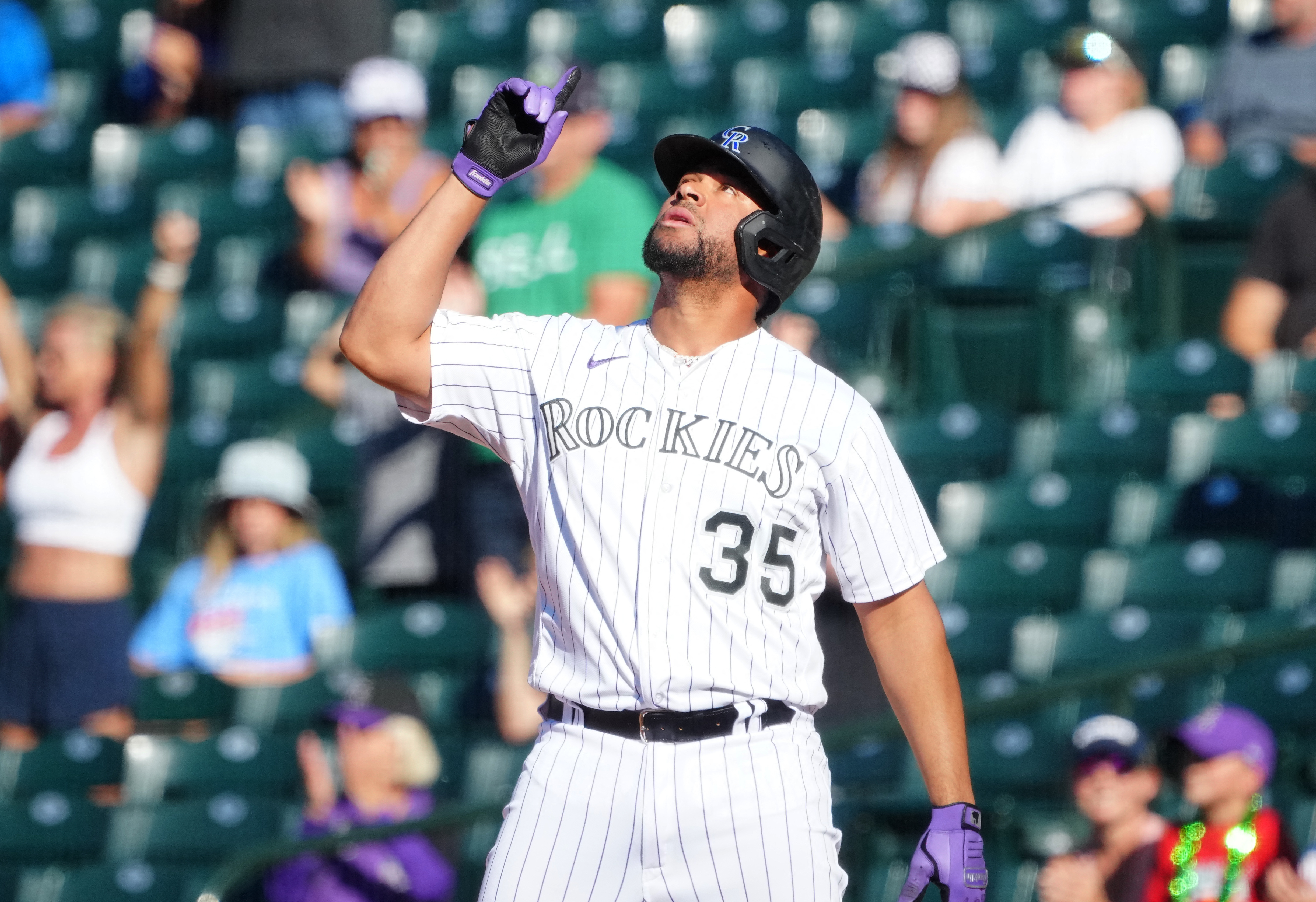 Dodgers 14, Rockies 3: Bats explode for 18 hits, led by J.D.