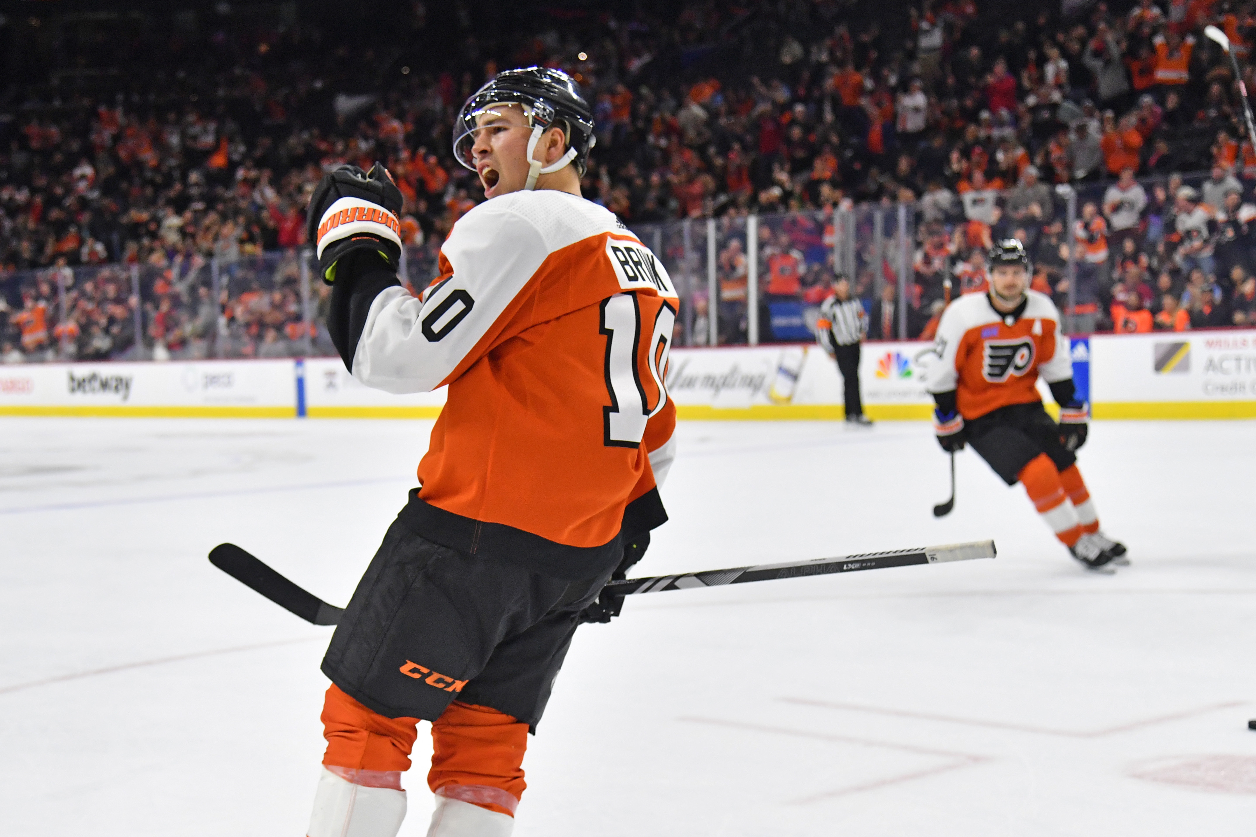 Cam Atkinson scores twice, leading the Flyers to a 4-1 win over the Oilers