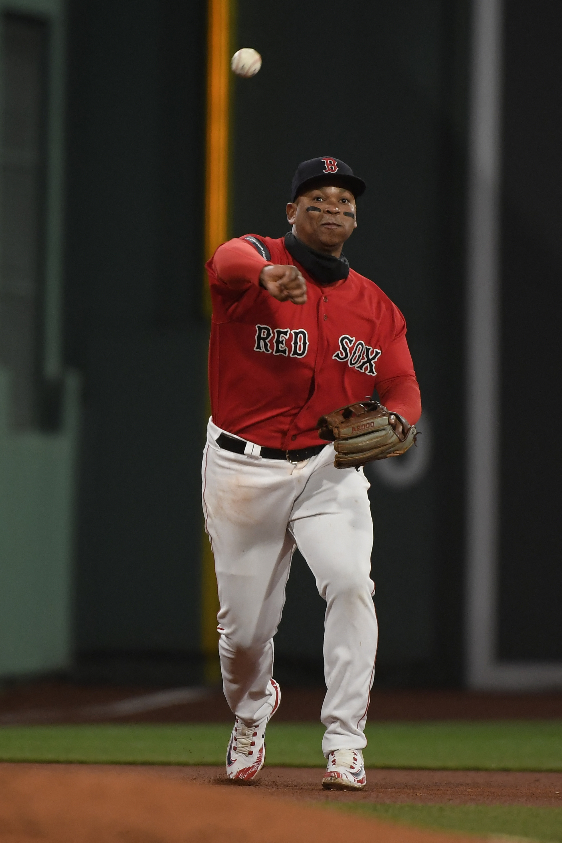 Wong erupts for two home runs, leads Red Sox past Blue Jays 7-6