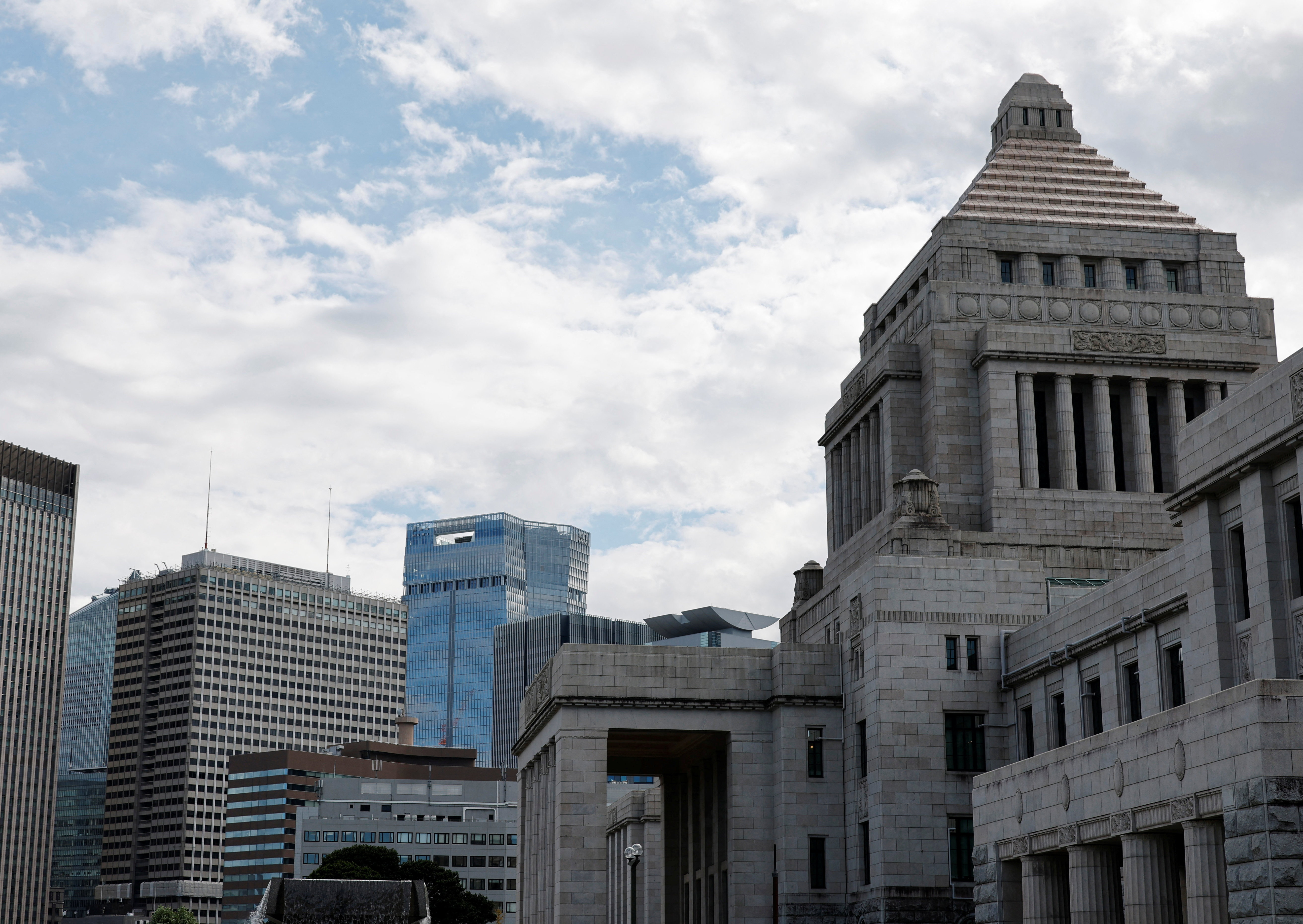 日銀短観、大企業製造業は6期連続改善し8年ぶり水準 先行きには不透明