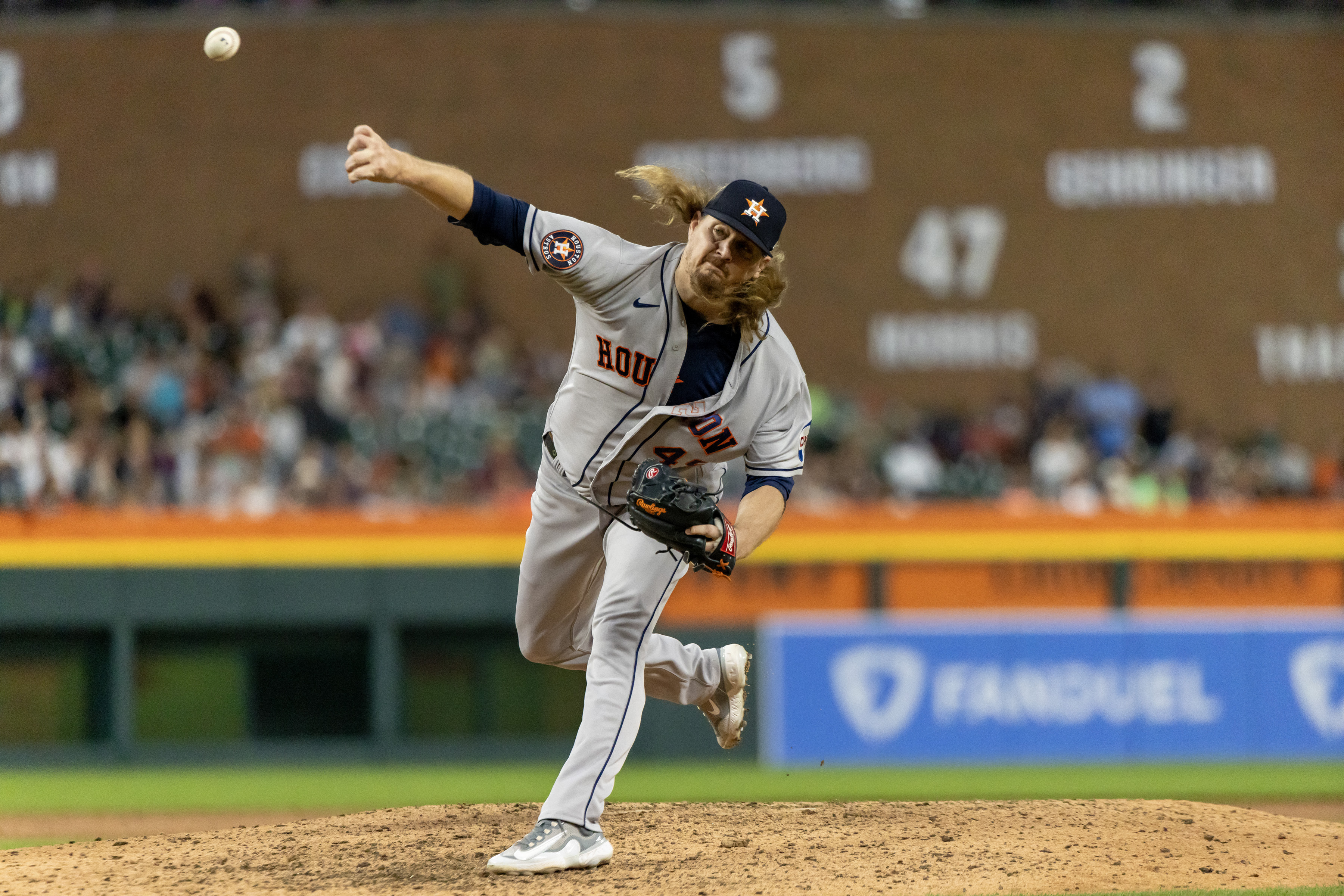 All-Star Ramírez homers twice, Guardians blast Tigers 10-0