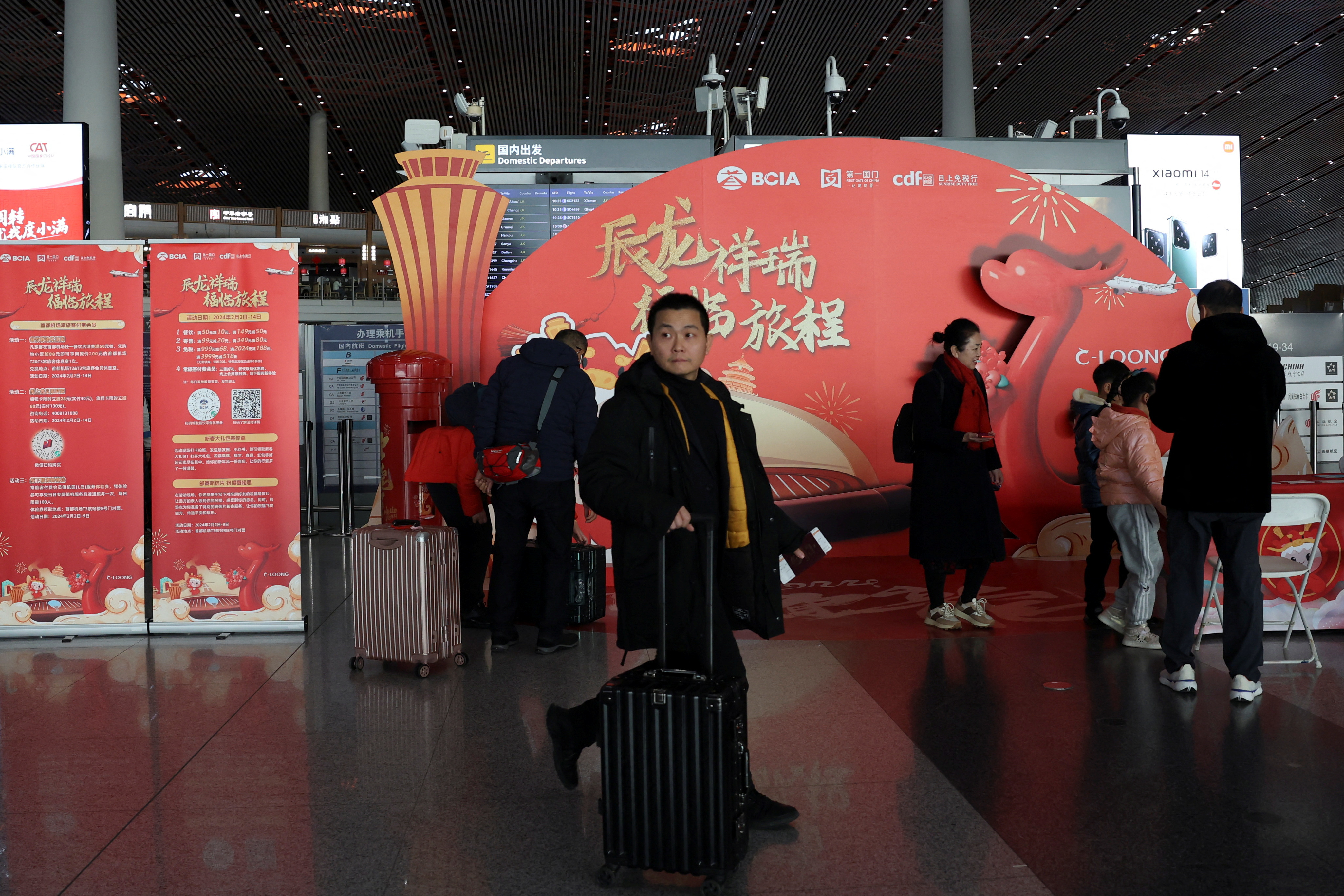 アングル：中国人海外旅行に変化、体験型人気で団体ツアーは流行遅れ