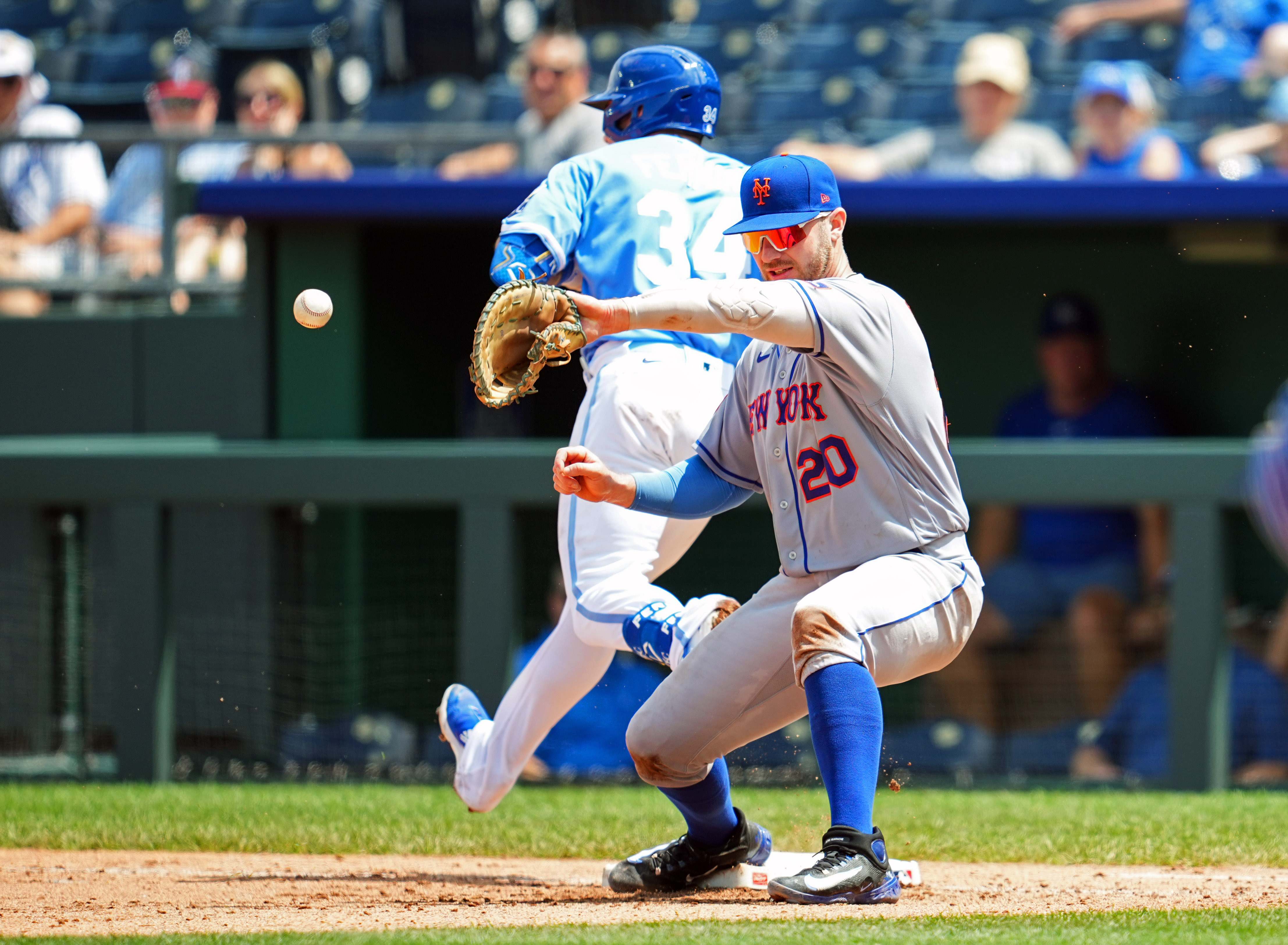 Singer throws 8 innings of 3-hit ball as Royals pound Mets 9-2 to complete  a series sweep - The San Diego Union-Tribune