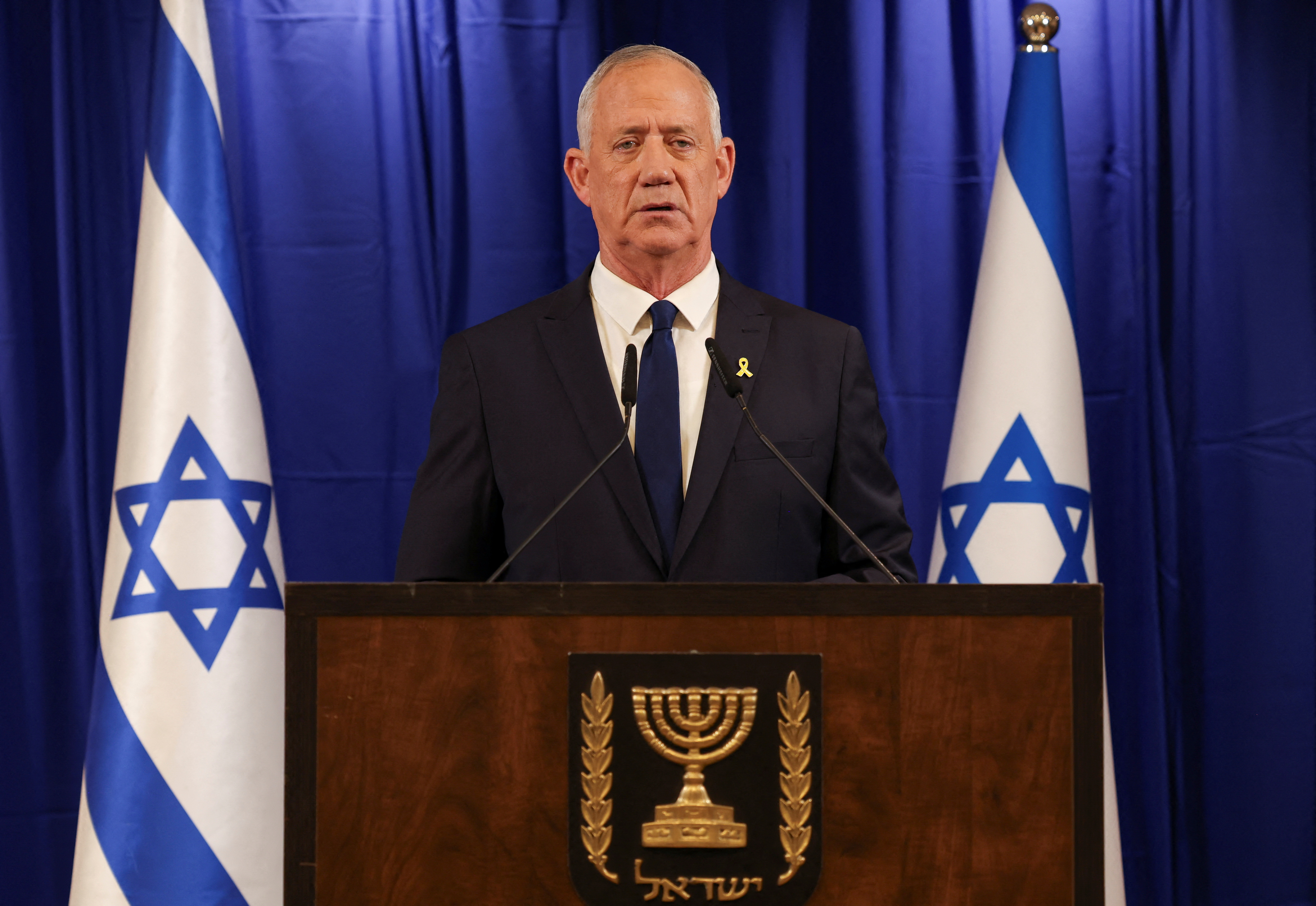 Israeli Minister Benny Gantz addresses the media in Ramat Gan