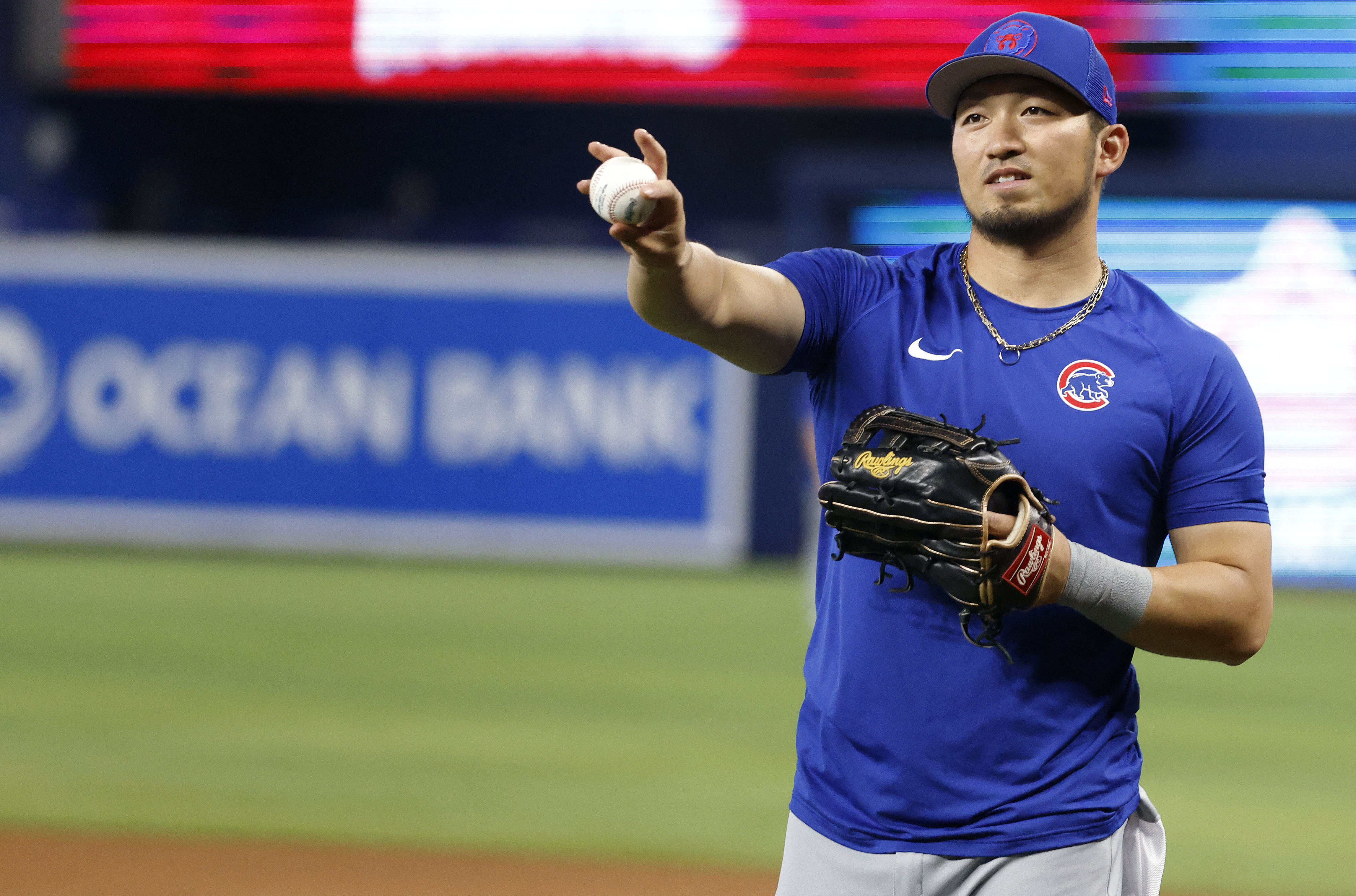 Marlins stay perfect in 1-run games, down Cubs 7-6