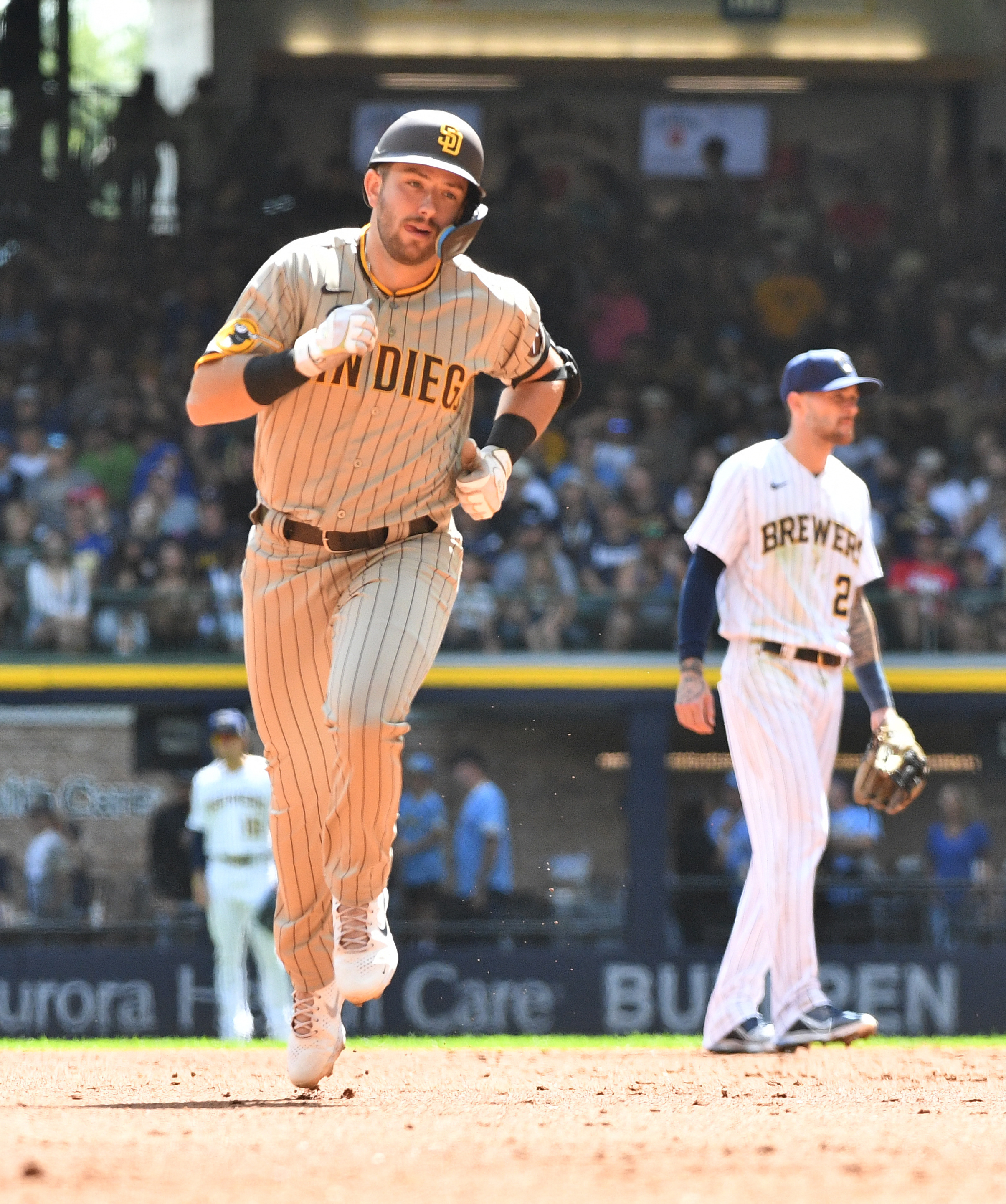 Rally puts Padres back in playoffs for 1st time in 14 years – KGET 17