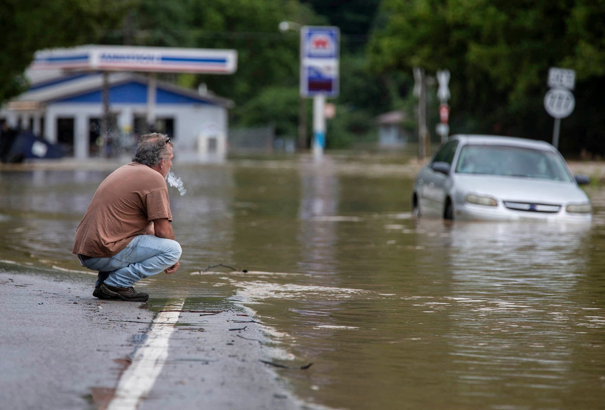 Flooding hits eastern Kentucky