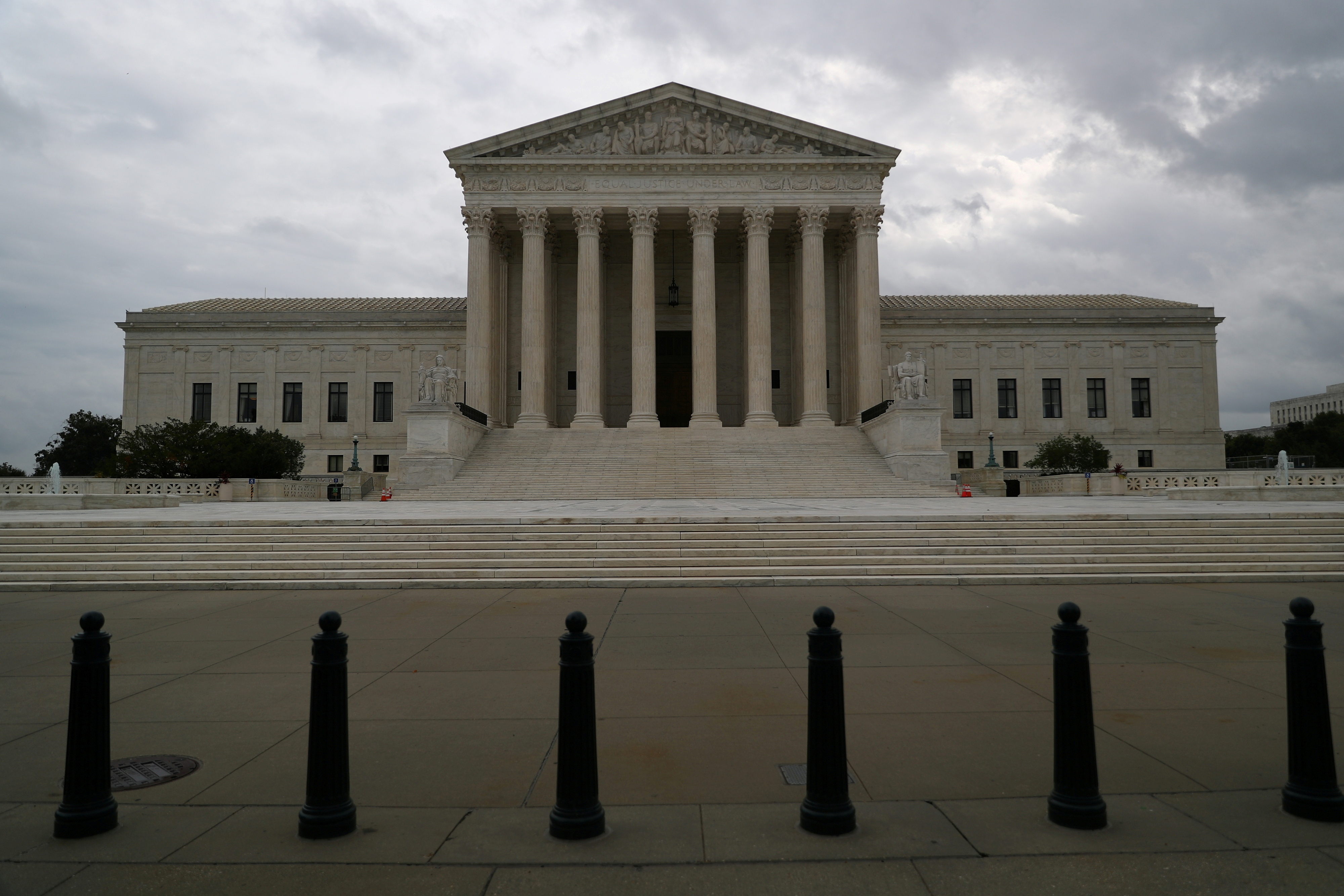 Storm clouds roll in over the U.S. Supreme Court in Washington, U.S., September 1, 2021. REUTERS/Tom Brenner