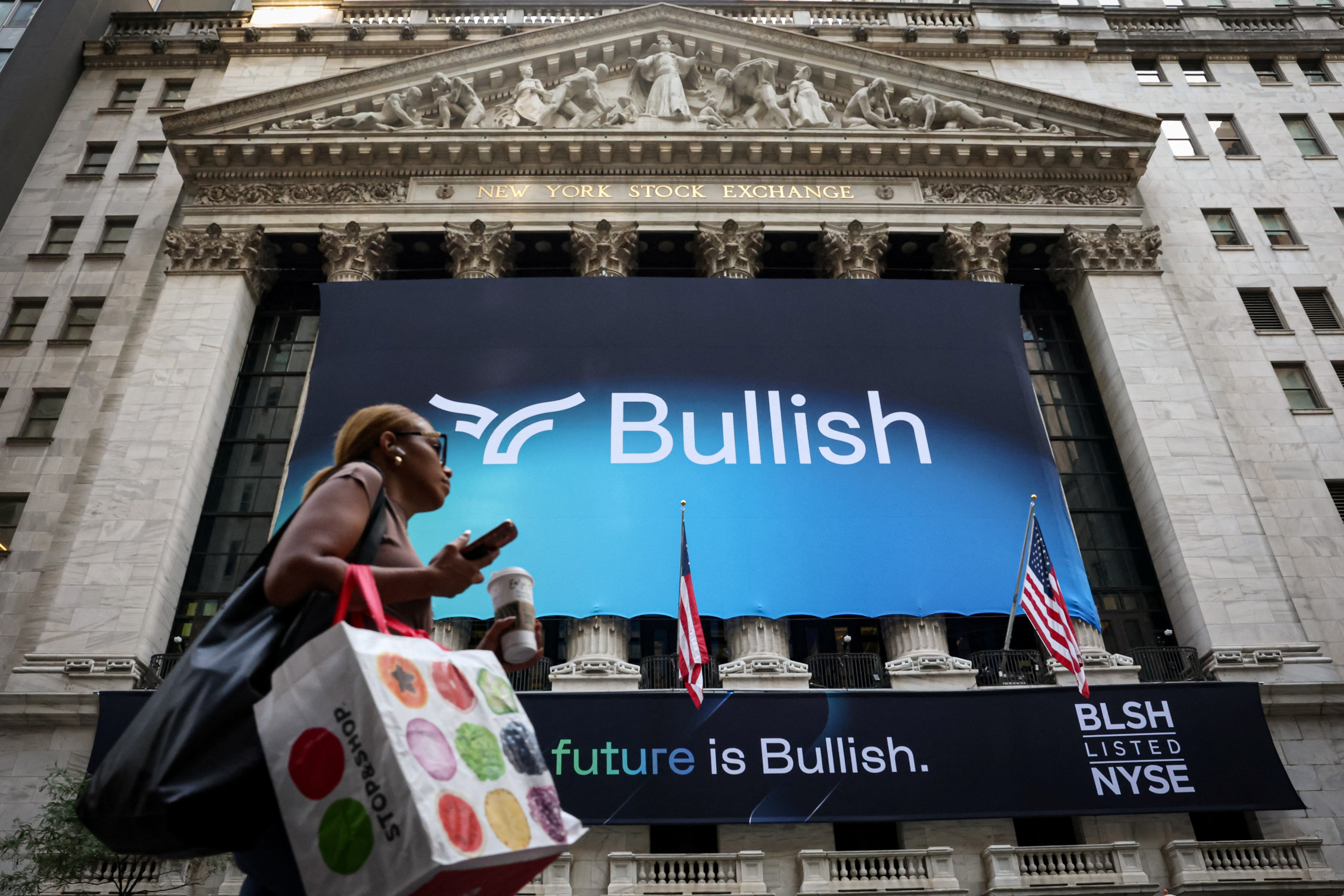 Crypto exchange Bullish valued at nearly $13.2 billion in blowout NYSE  debut | Reuters