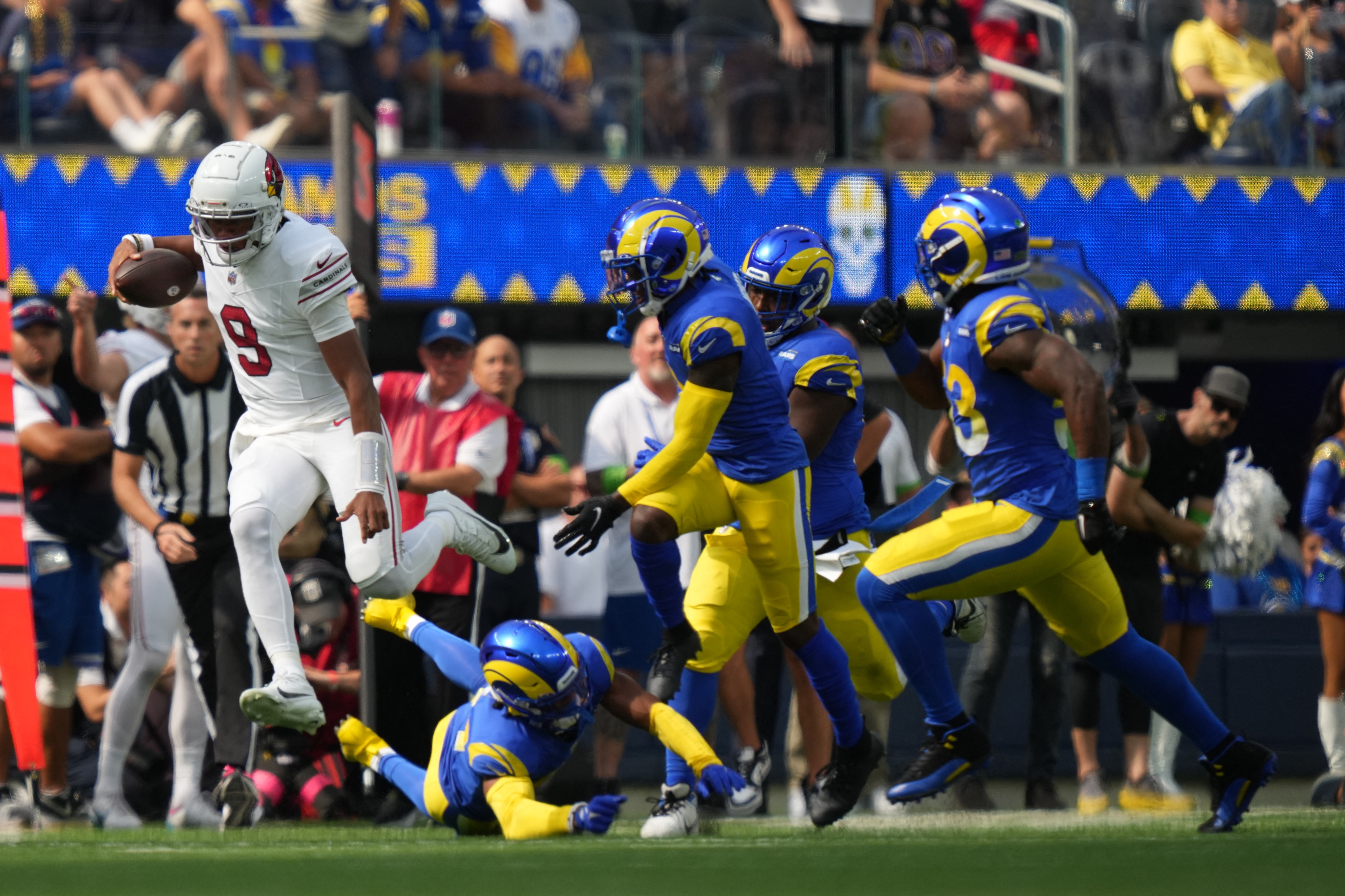 Depleted Rams beat Cardinals to keep NFC West race alive – Orange County  Register