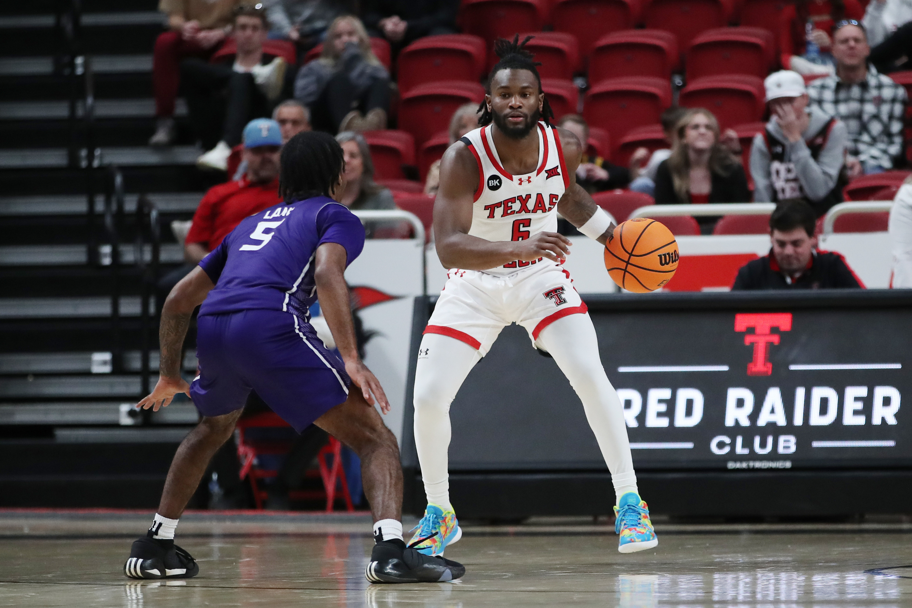 Pop Isaacs, Texas Tech Top North Alabama For Sixth Straight Win | Reuters