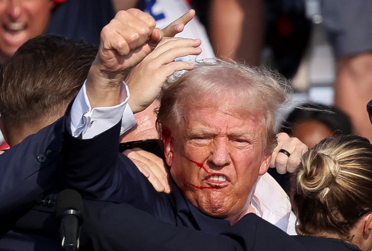 Republican presidential candidate Donald Trump holds a campaign rally in Butler