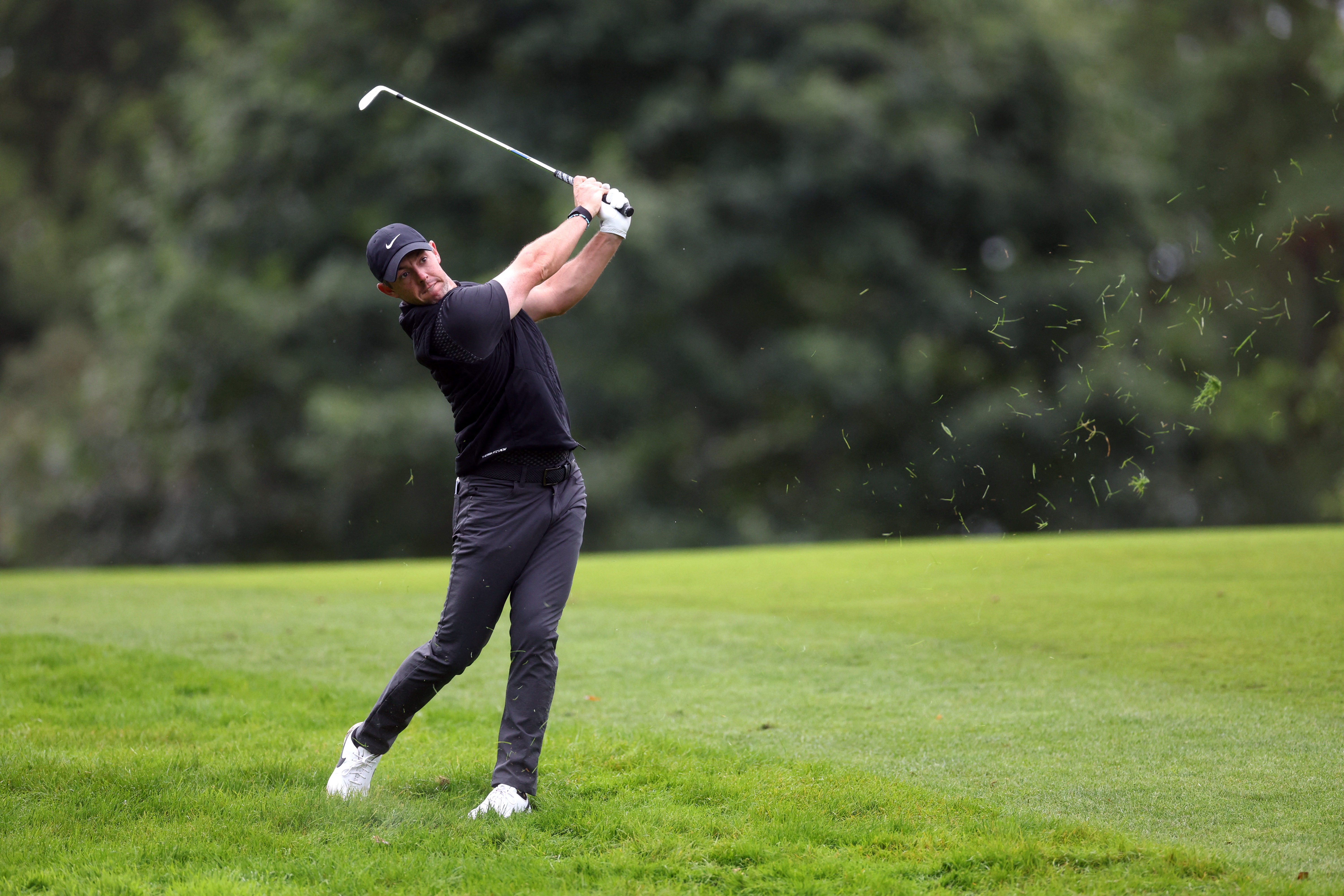 Australian golf 'strongly' supports PGA, European tours