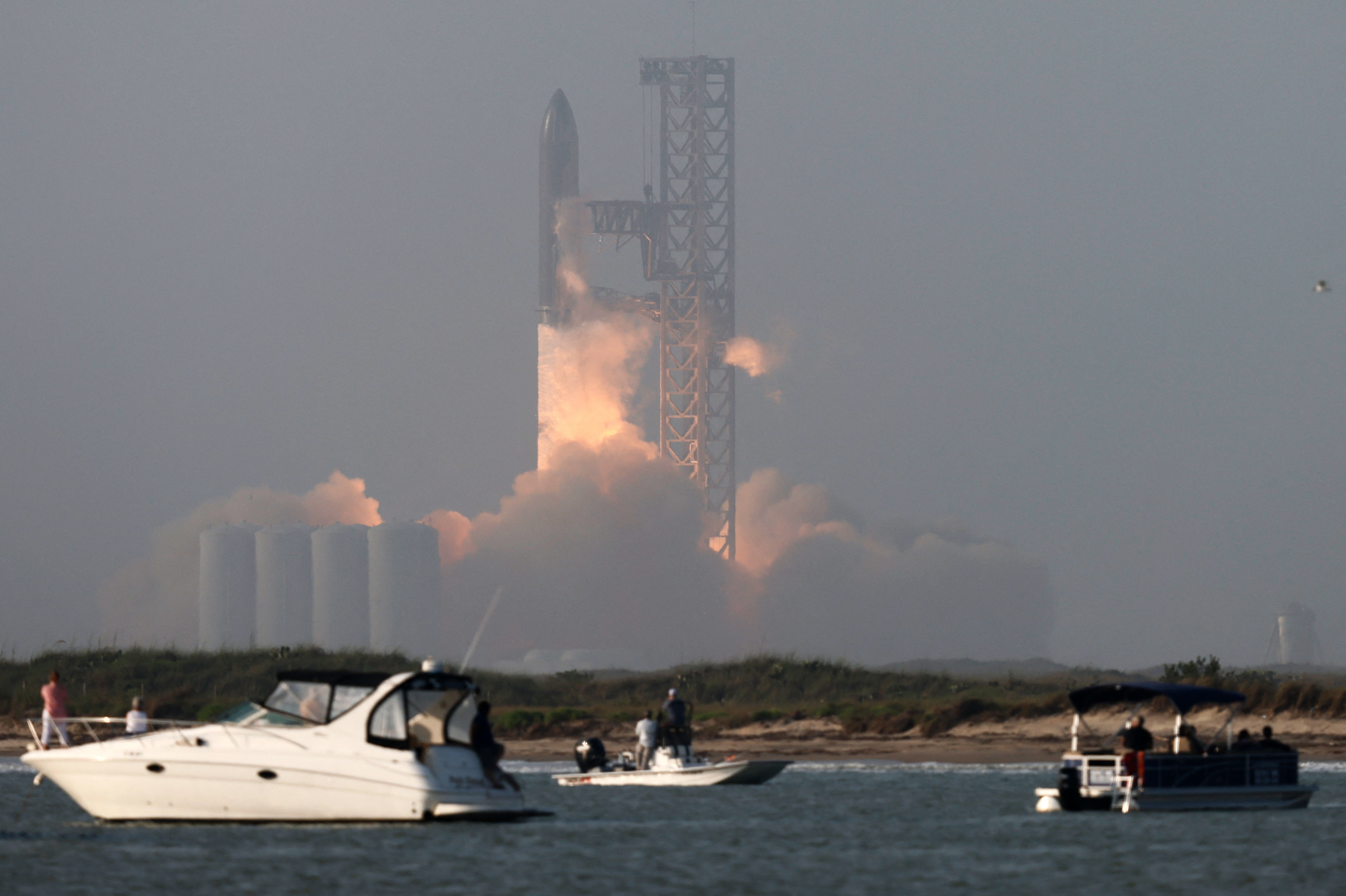 SpaceX's next-generation Starship spacecraft lifts off from the company's Boca Chica launchpad
