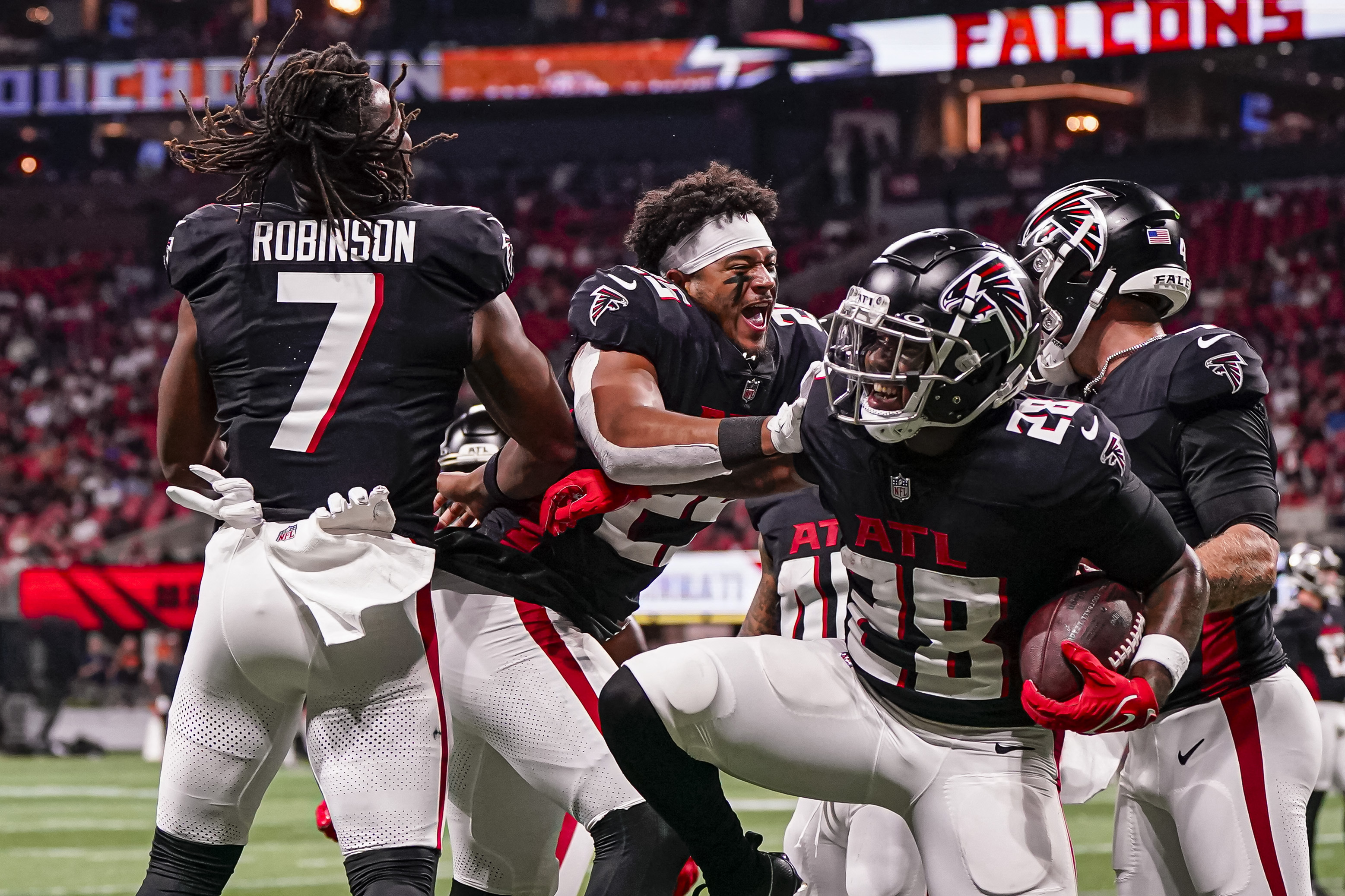 Last-minute FG gives Falcons tie with Bengals