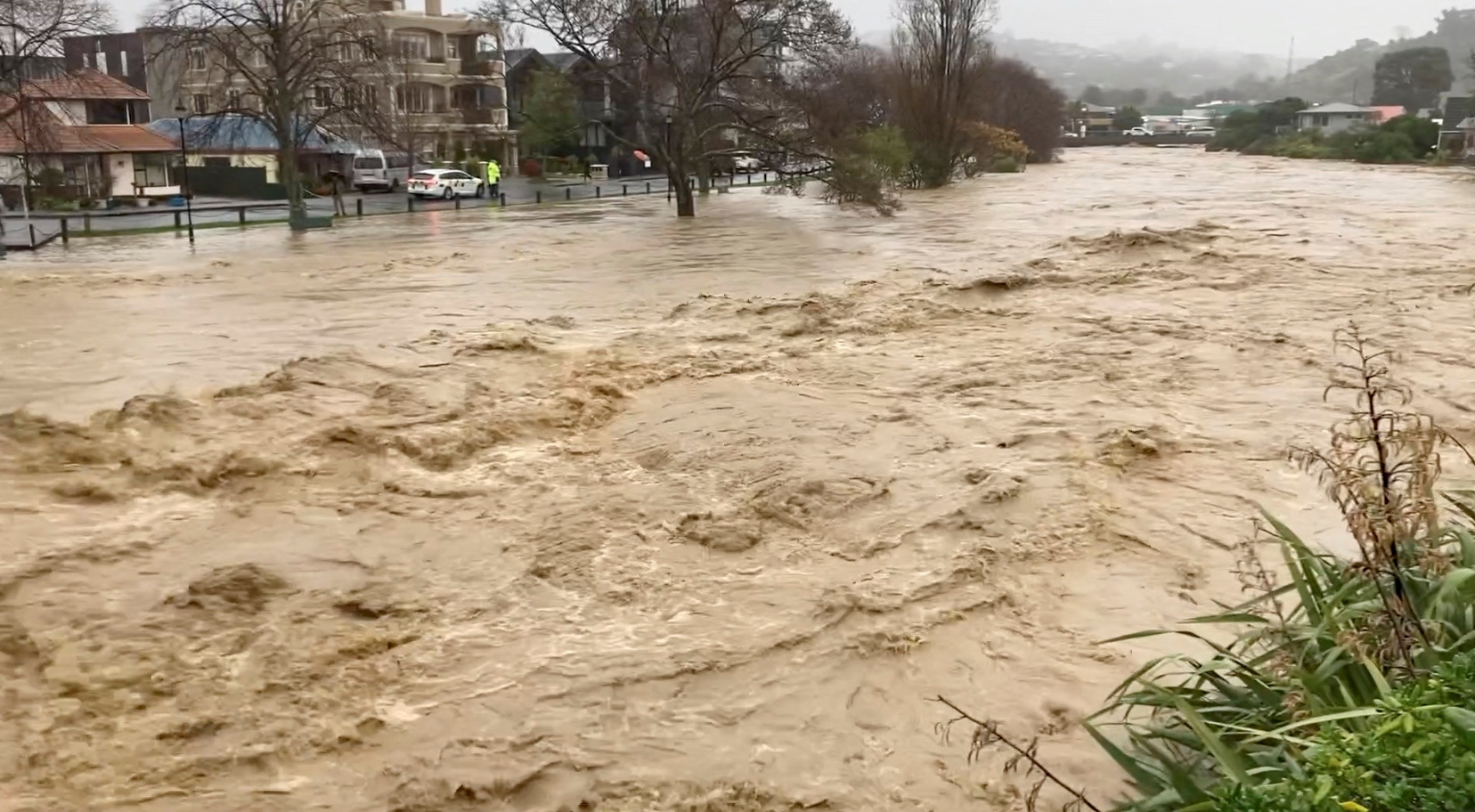 Torrential Rains Lash New Zealand for Third Day as Hundreds of People Evacuate their Homes