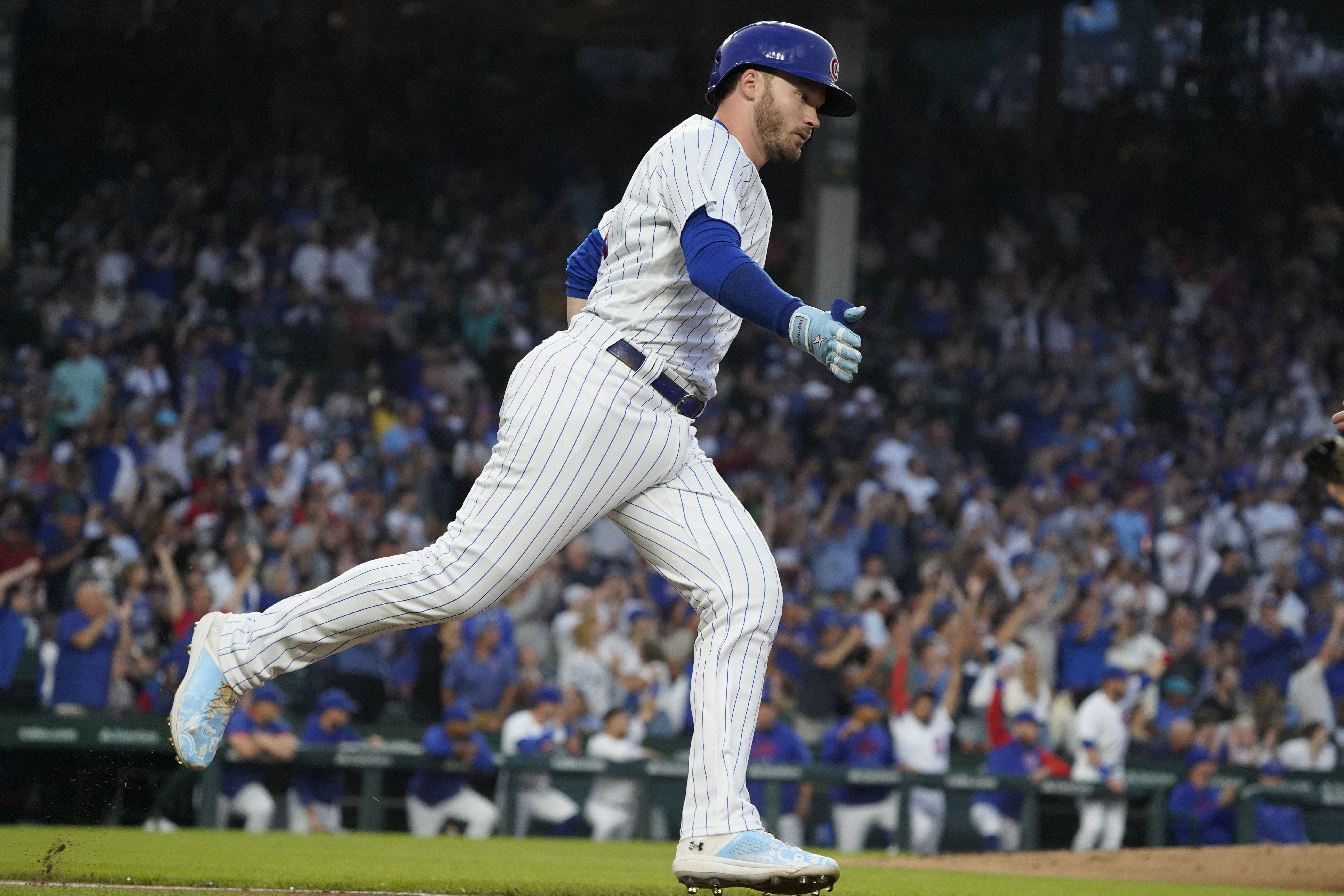 The Brewers Are Acquiring First Baseman Rowdy Tellez from the Blue Jays -  Bleacher Nation