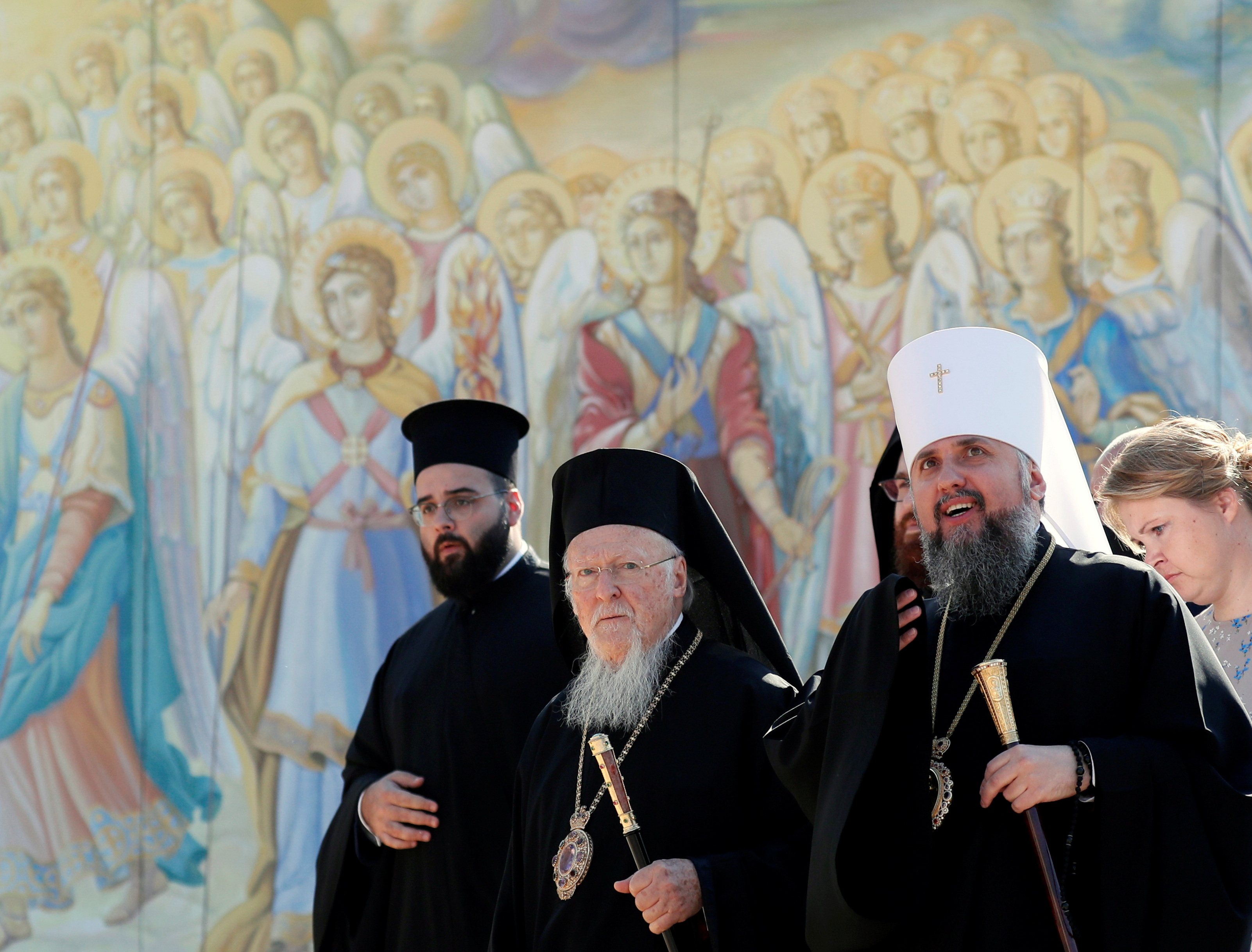 Ecumenical Patriarch Bartholomew and Head of Ukrainian Orthodox Church Epifaniy meet at St. Michael Cathedral in Kyiv
