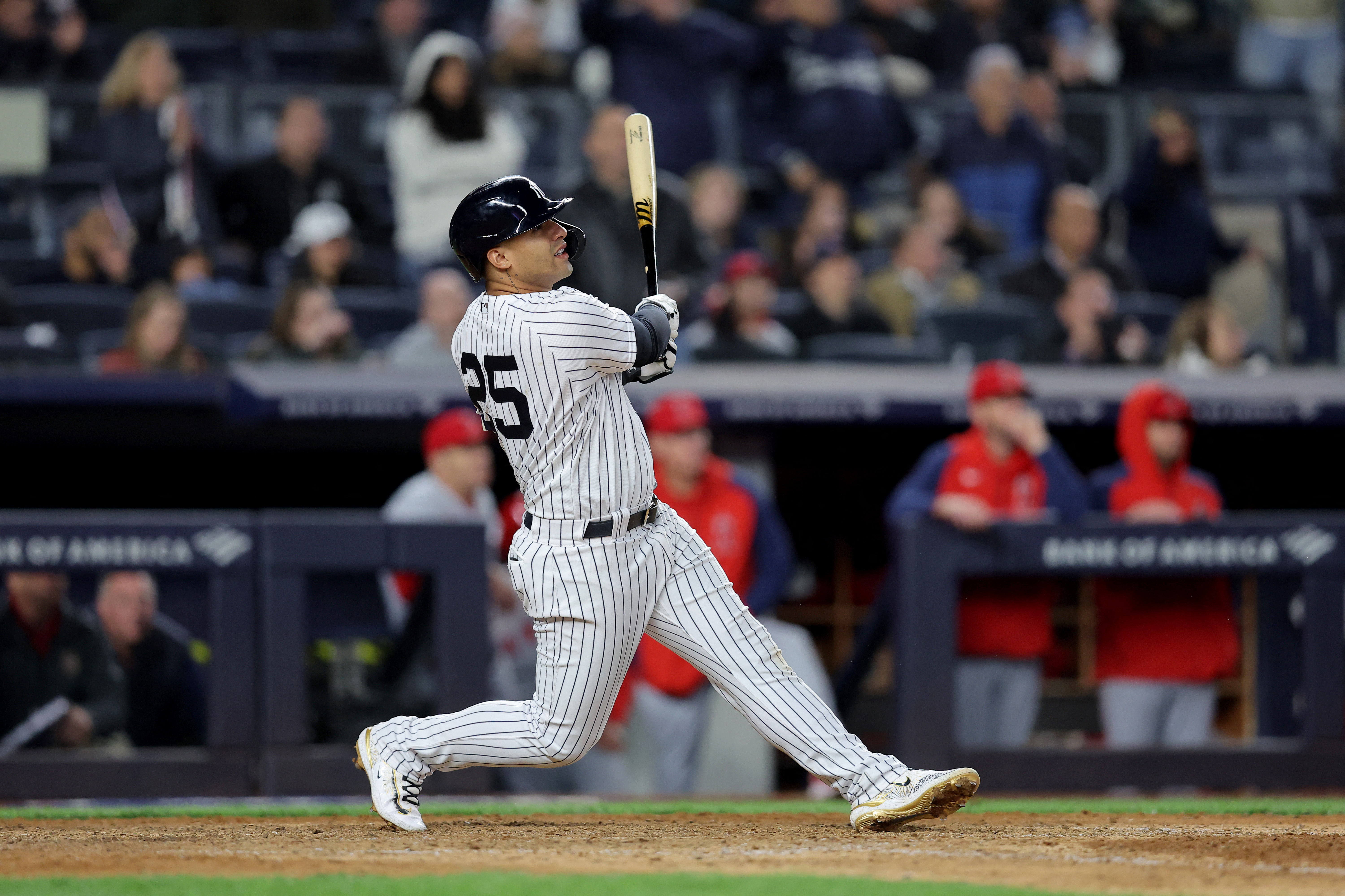 Eric Hubbs on X: Why does Gleyber Torres look like he's a