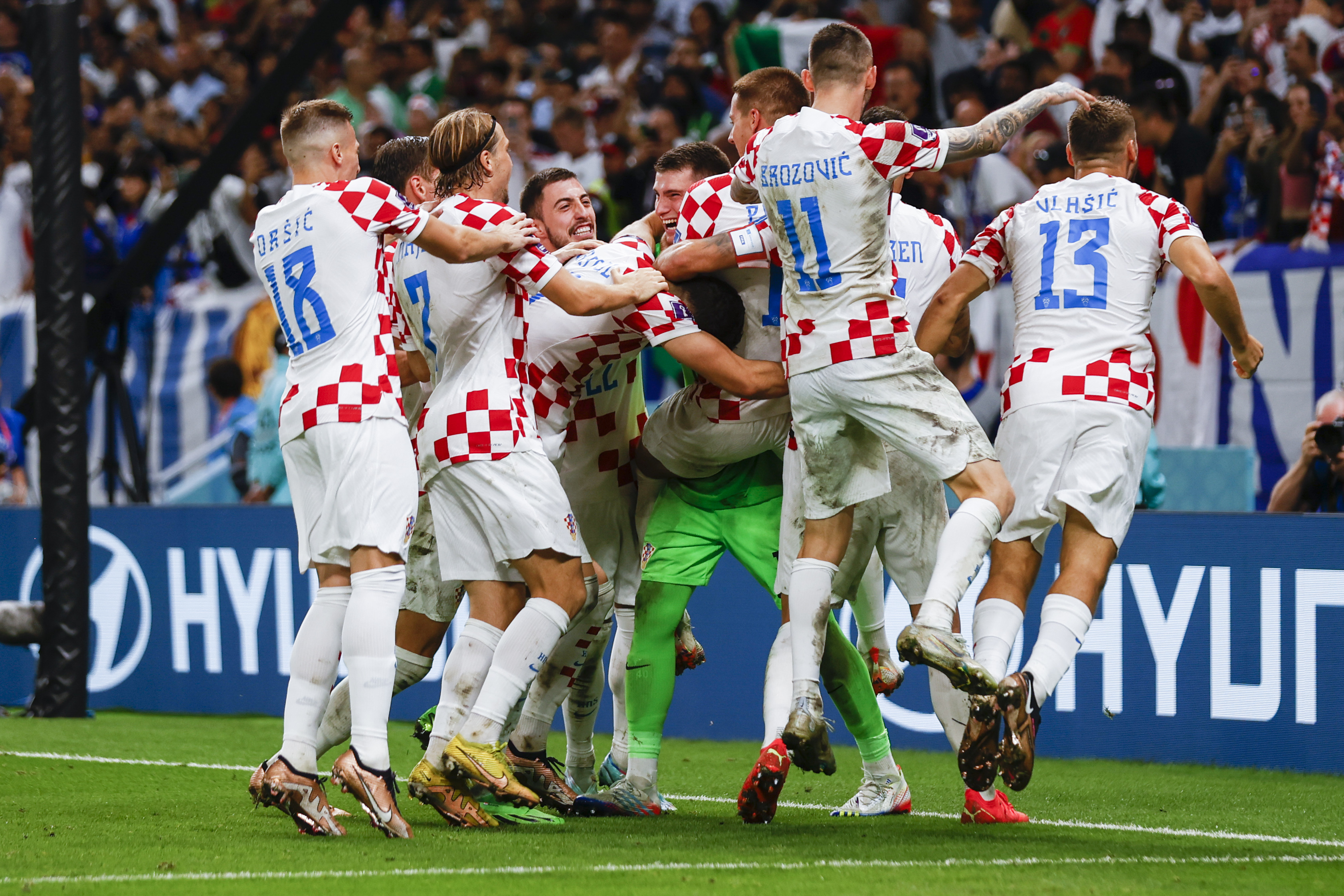 Croatia vs Brazil Highlights FIFA World Cup 2022: Croatia beat Brazil on  penalties to qualify for semi-finals