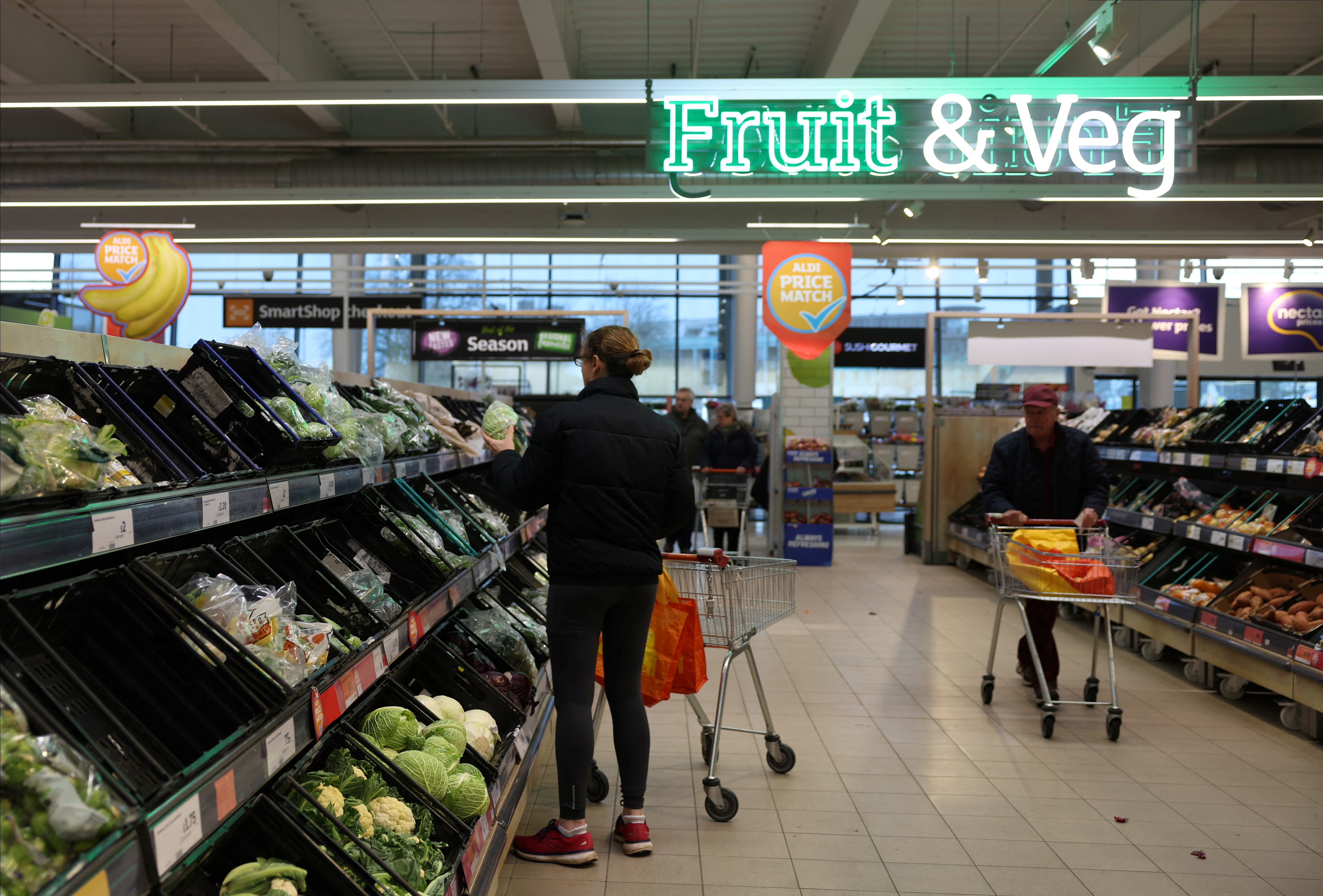 UK grocery inflation falls to single digits for first time this