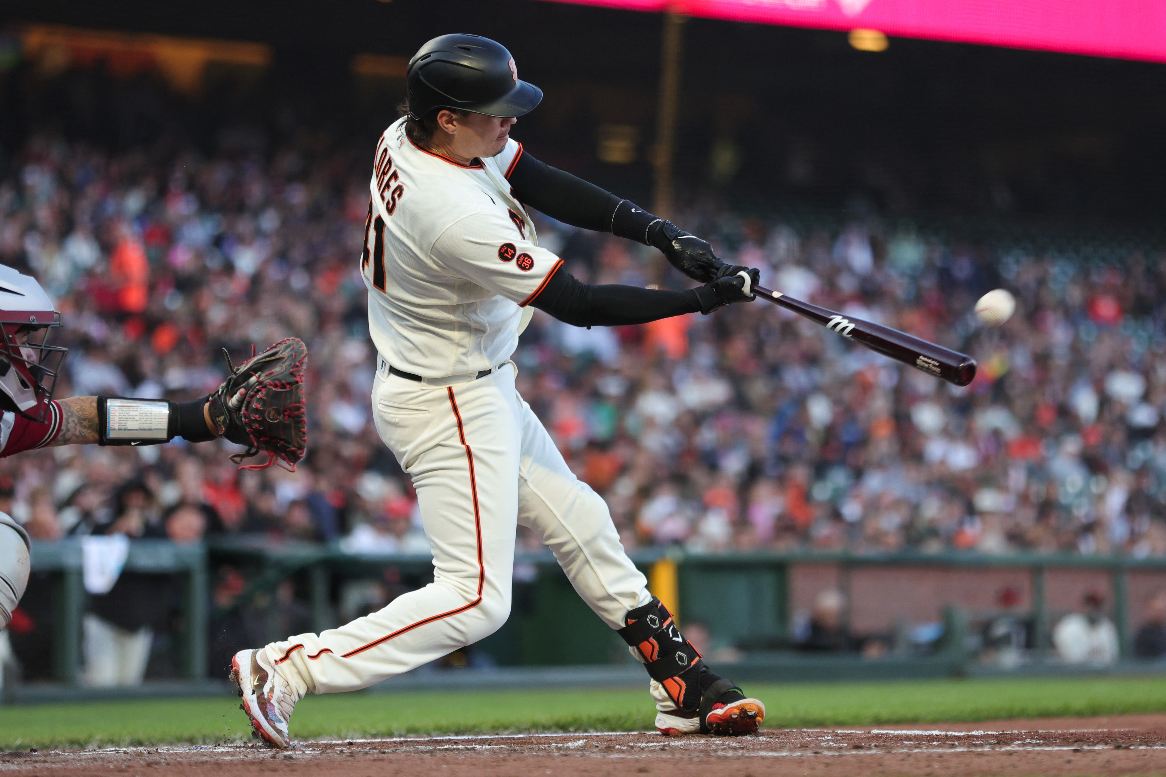 Ketel Marte's RBI single in the 11th sends Diamondbacks past Giants 4-3