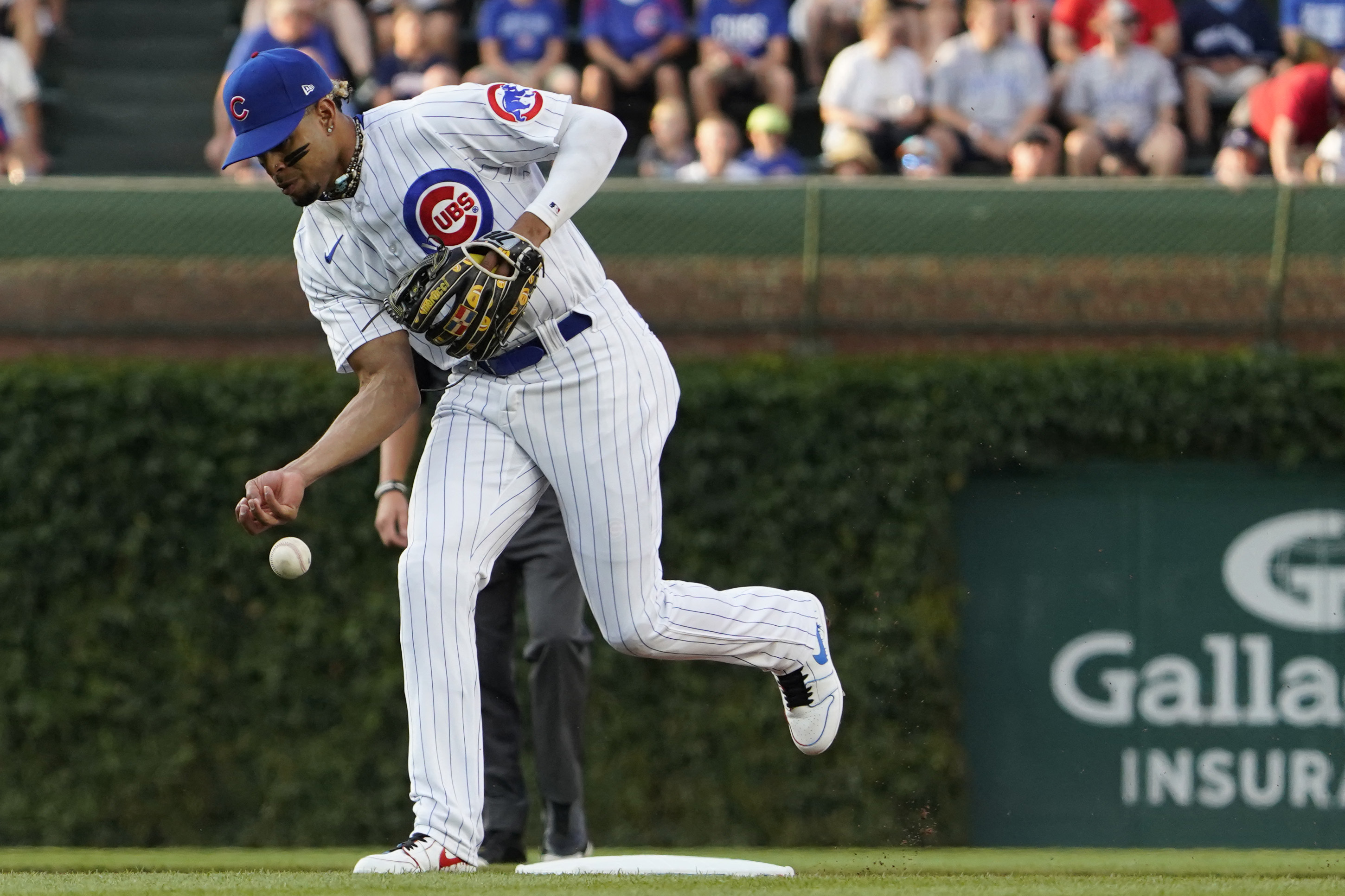 Cardinals crush Cubs, run winning streak to six