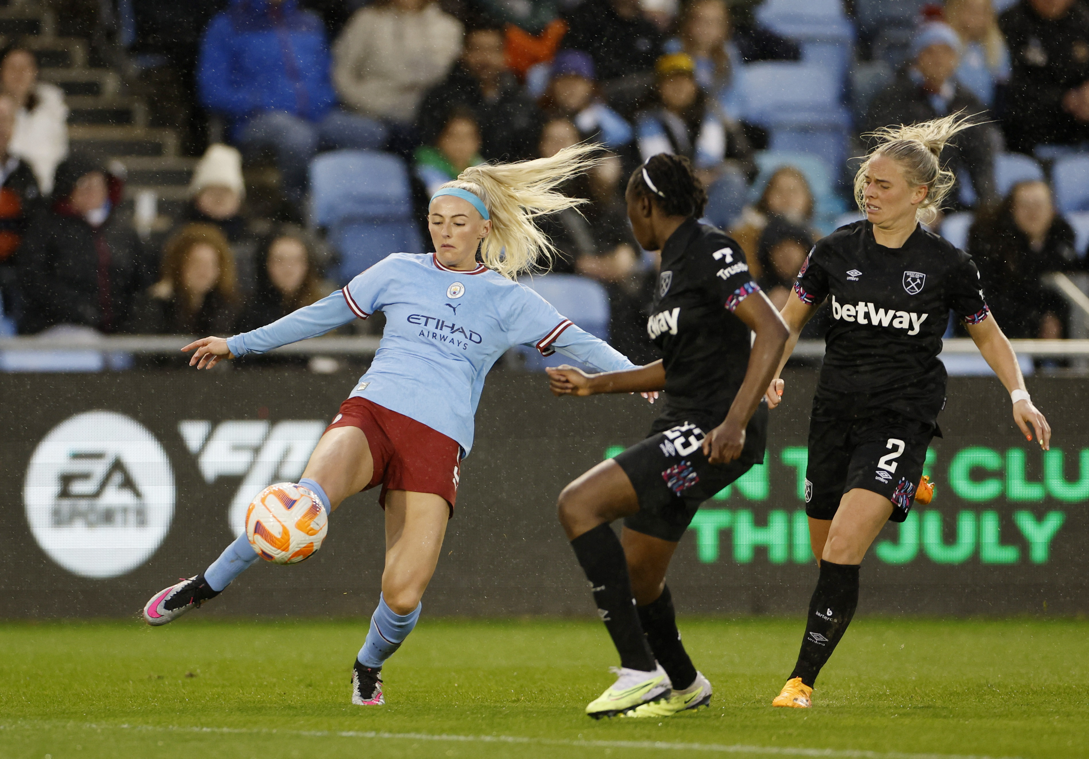 Chloe Kelly at the double as Man City keep faint Women's Super League title  hopes alive with victory over West Ham