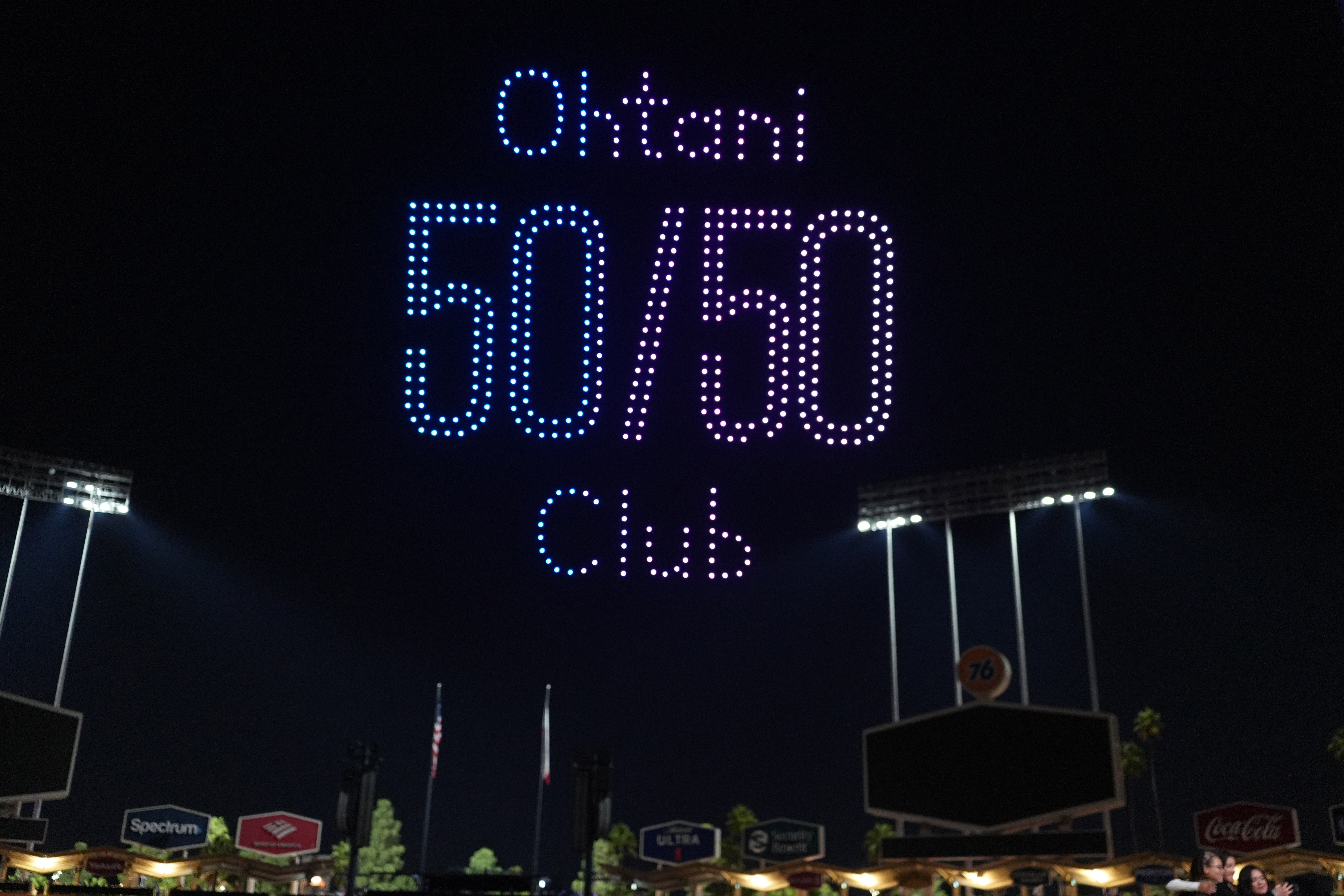 大谷翔平　50/50 記念ボール 大谷翔平】50-50達成記念ボール&ドジャースロゴ入りボールケース セット