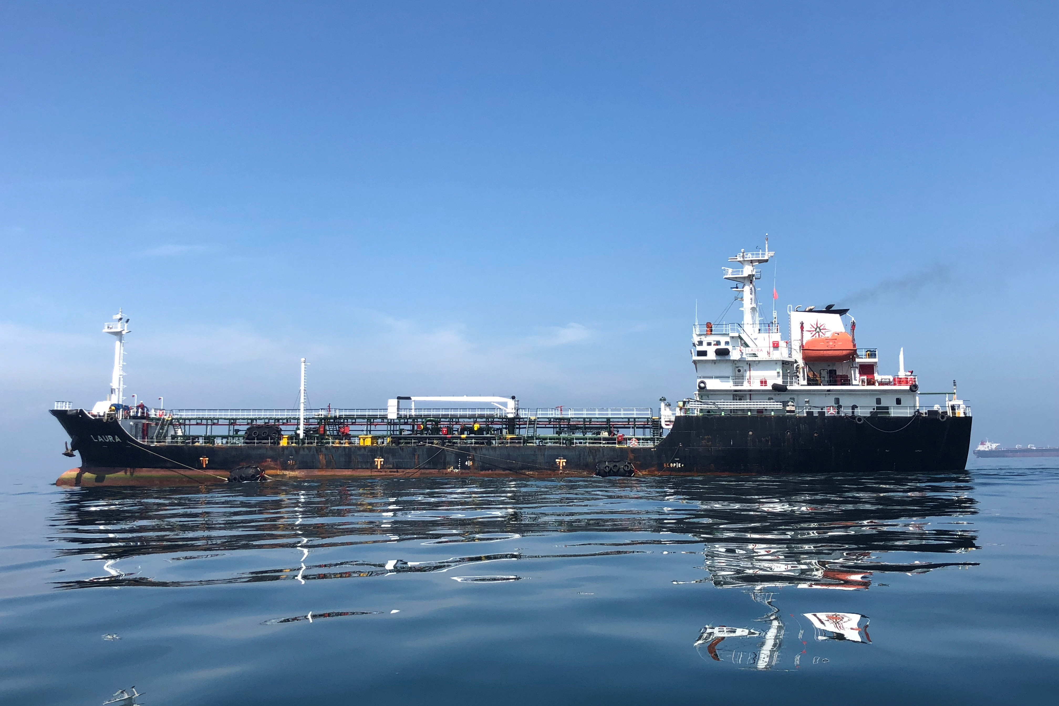 An oil tanker is seen in the sea outside the Puerto La Cruz oil refinery in Puerto La Cruz, Venezuela July 19, 2018. REUTERS/Alexandra Ulmer
