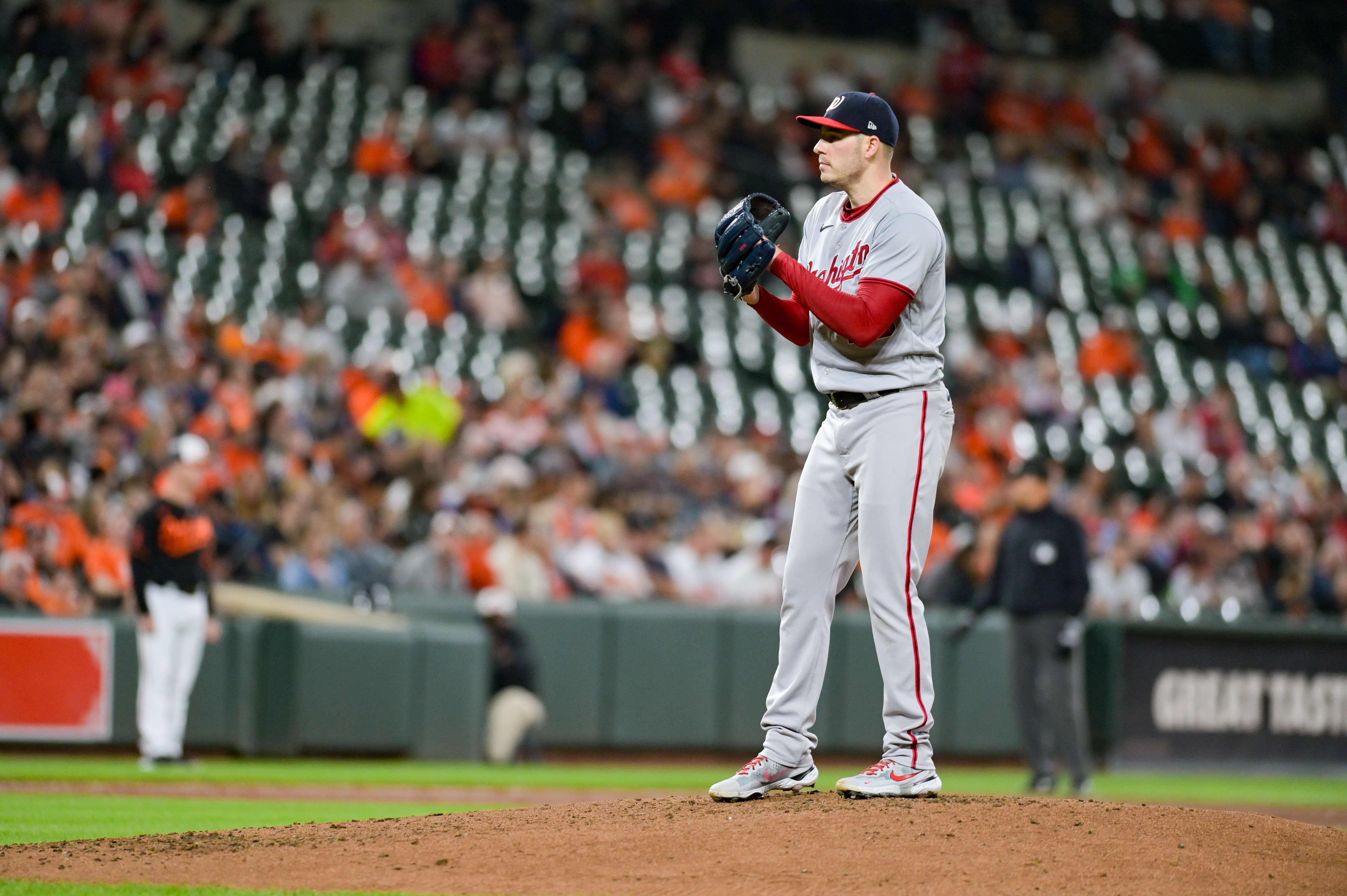 Adley Rutschman homers, lifts Orioles to brink of AL East title