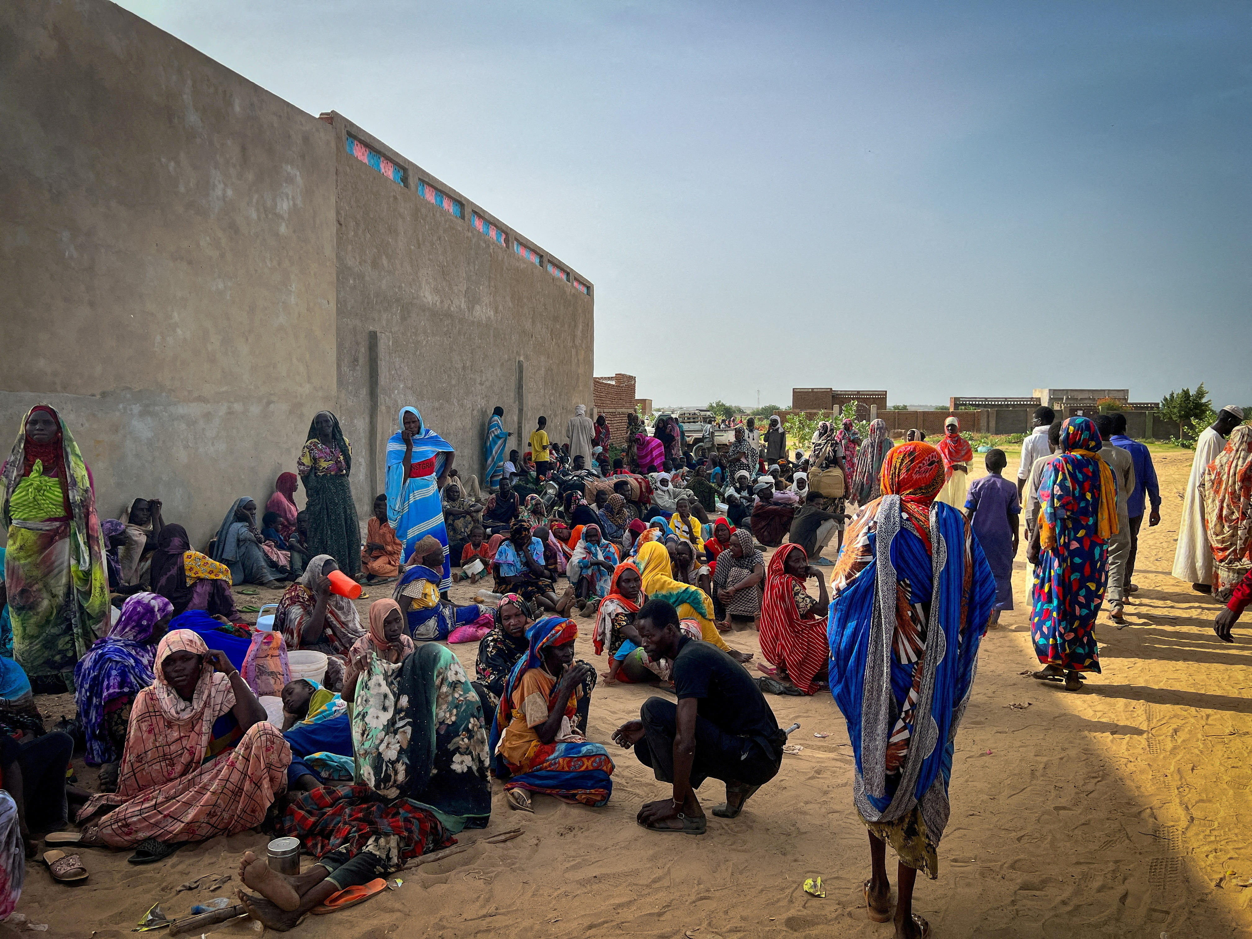 Influx of Sudanese refugees arrives in Adre hospital