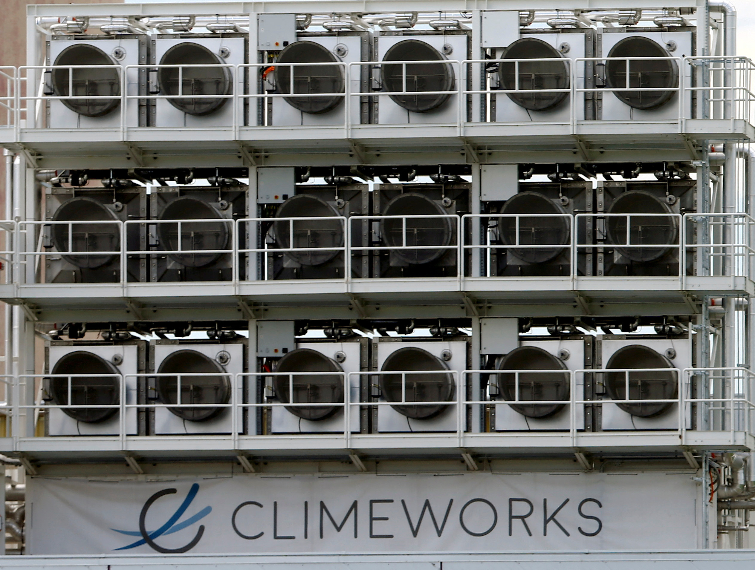 Facility for capturing CO2 from air of Swiss Climeworks AG in Hinwil
