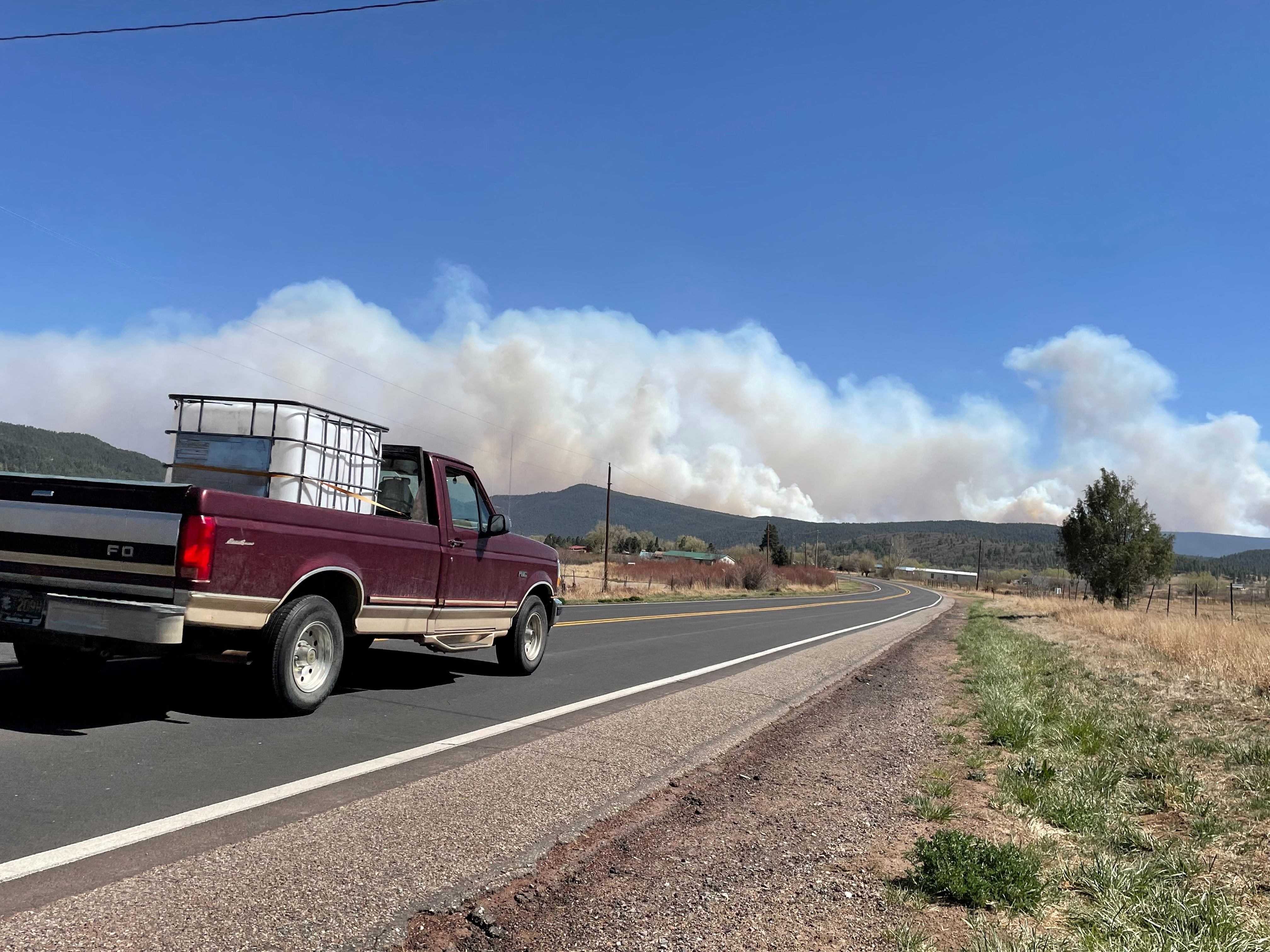 New Mexico battles "epic" wildfire