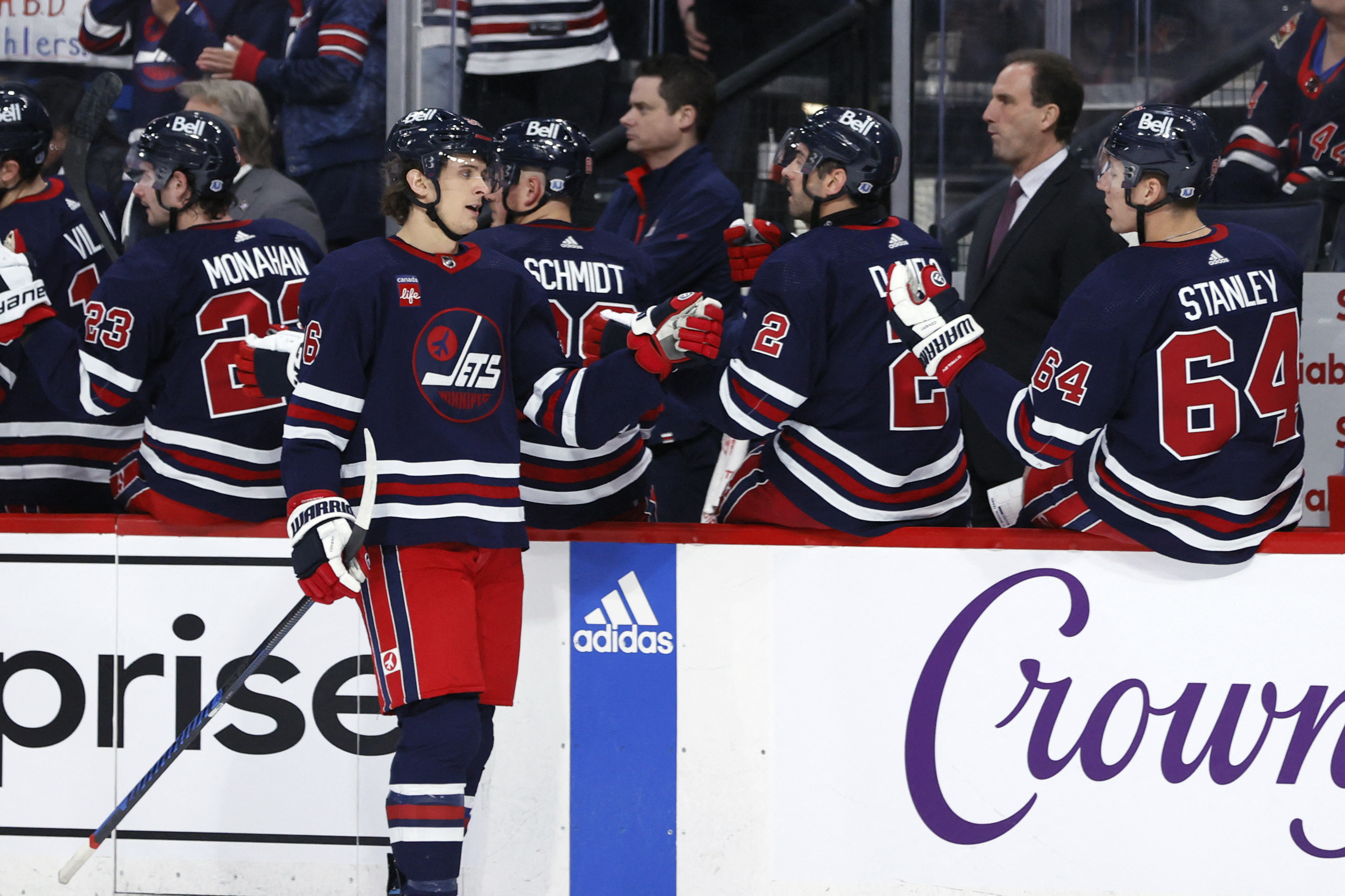 Connor Hellebuyck, Jets Blank Sharks 1-0 | Reuters