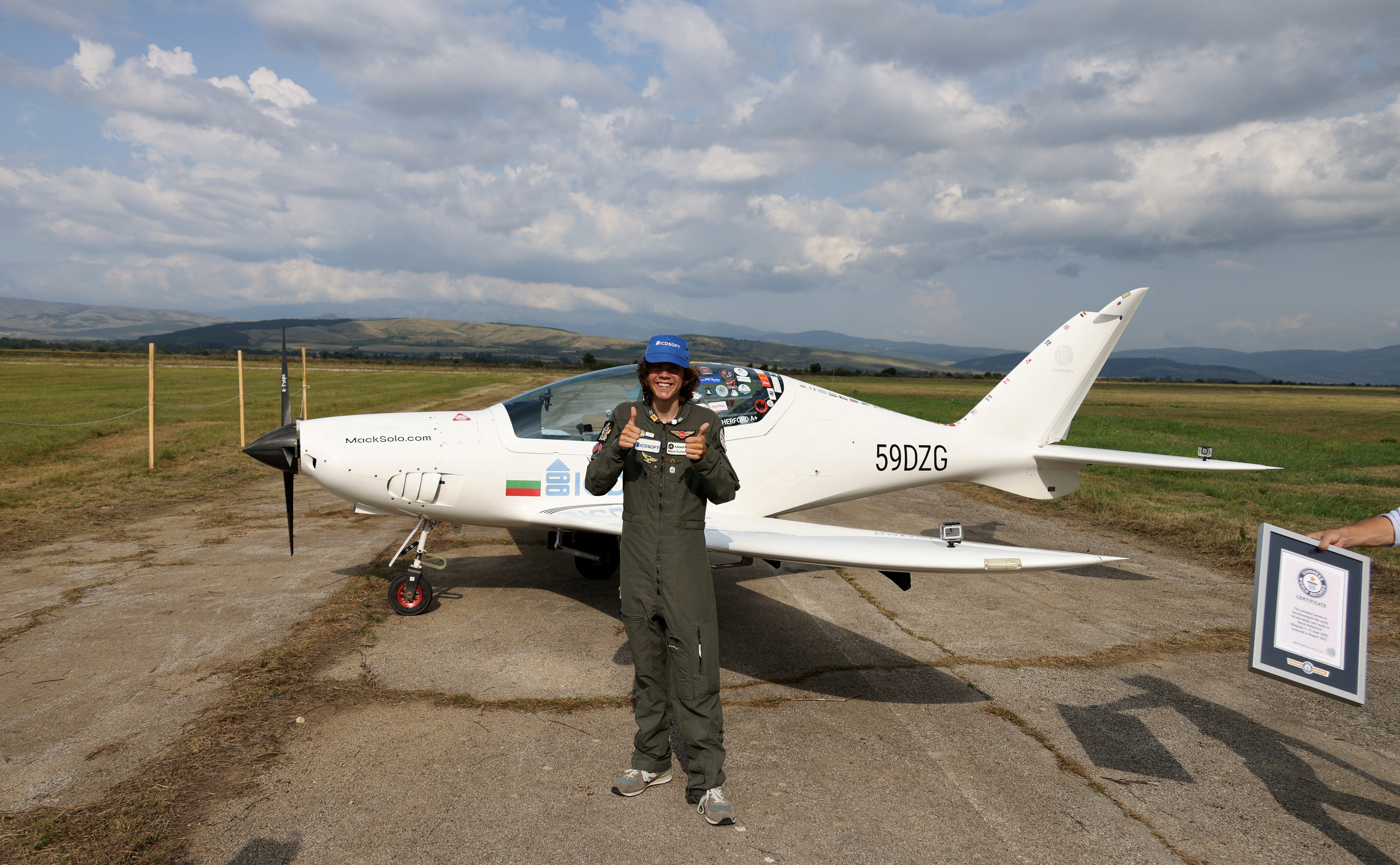 British-Belgian teen becomes youngest to fly solo around the world