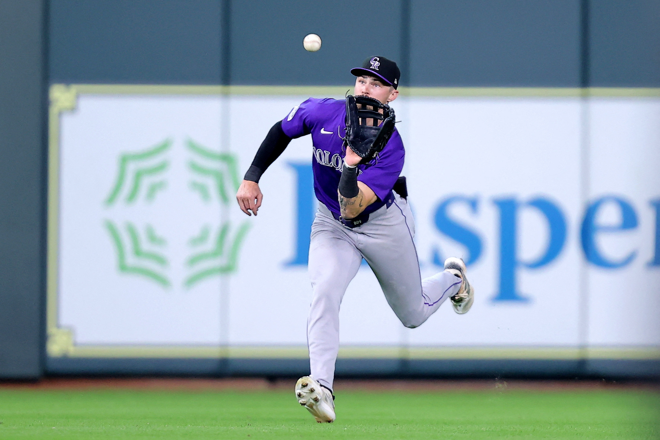 Spencer Arrighetti, Astros coast by Rockies | Reuters