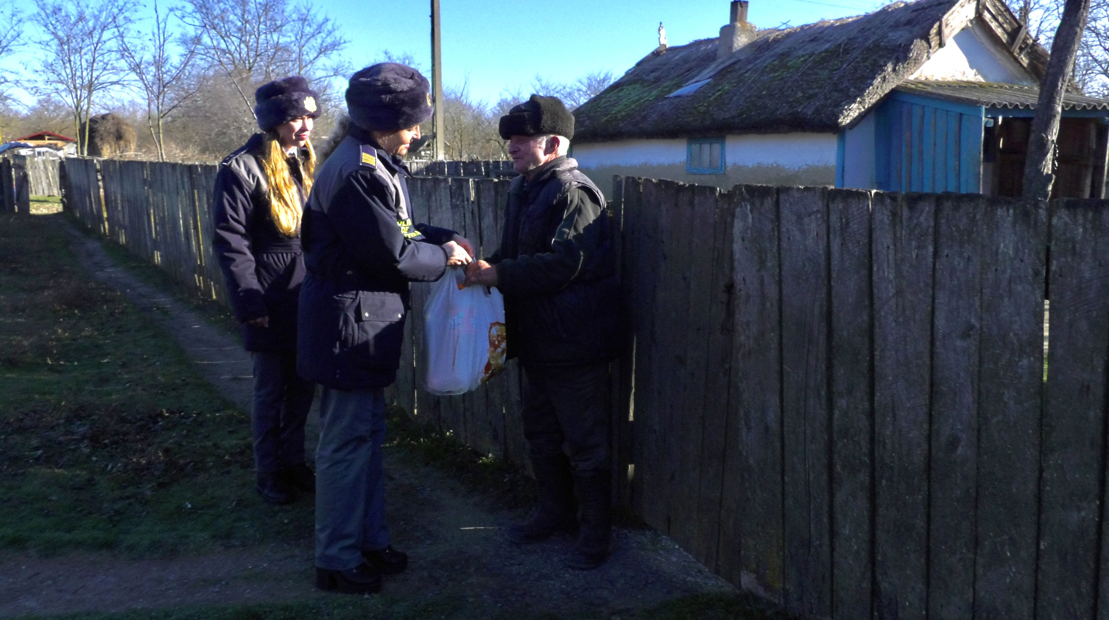 Christmas gifts come by boat to Romanian children in Danube Delta