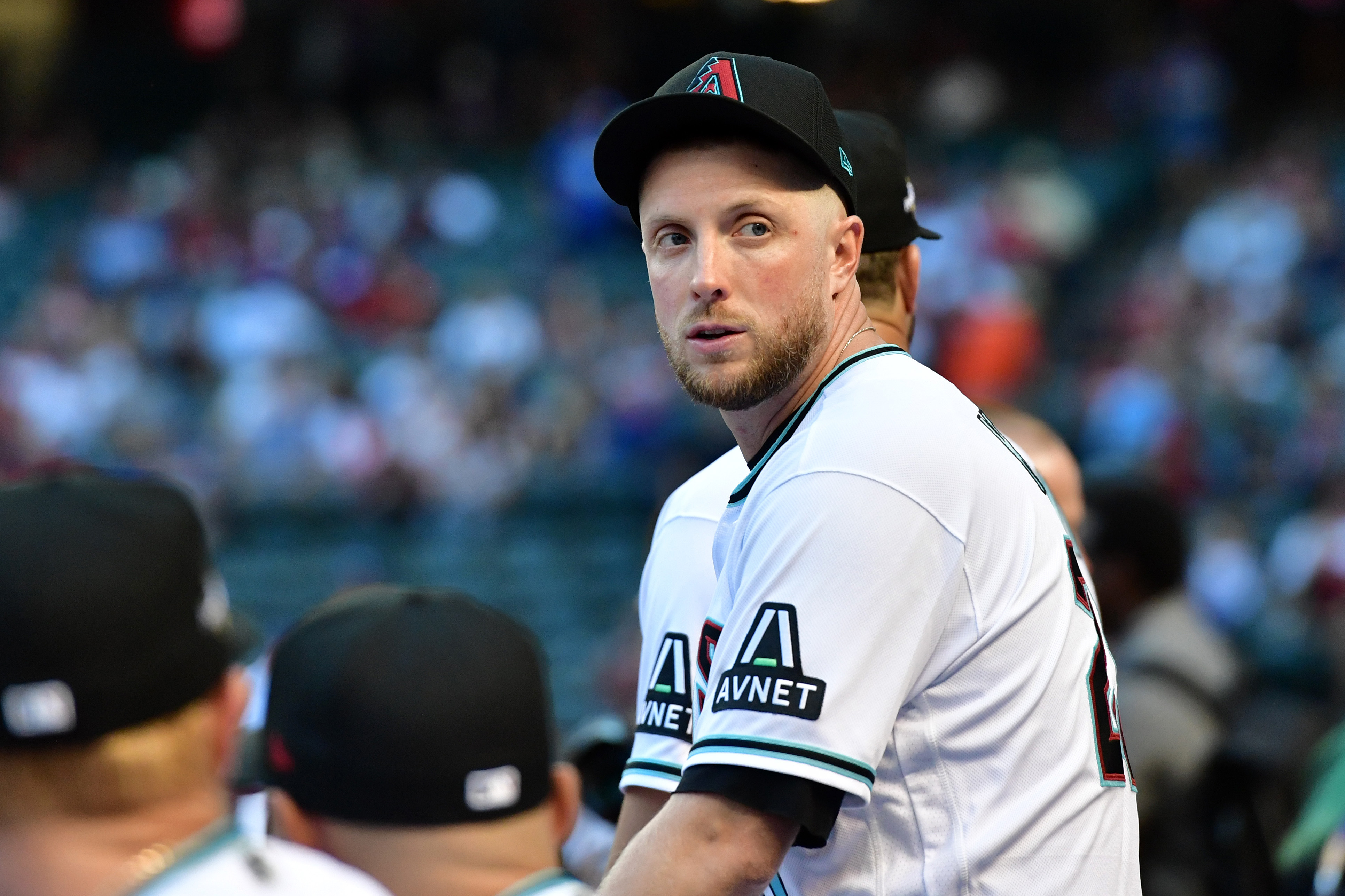 Diamondbacks catcher Gabriel Moreno bruises right hand on foul tip