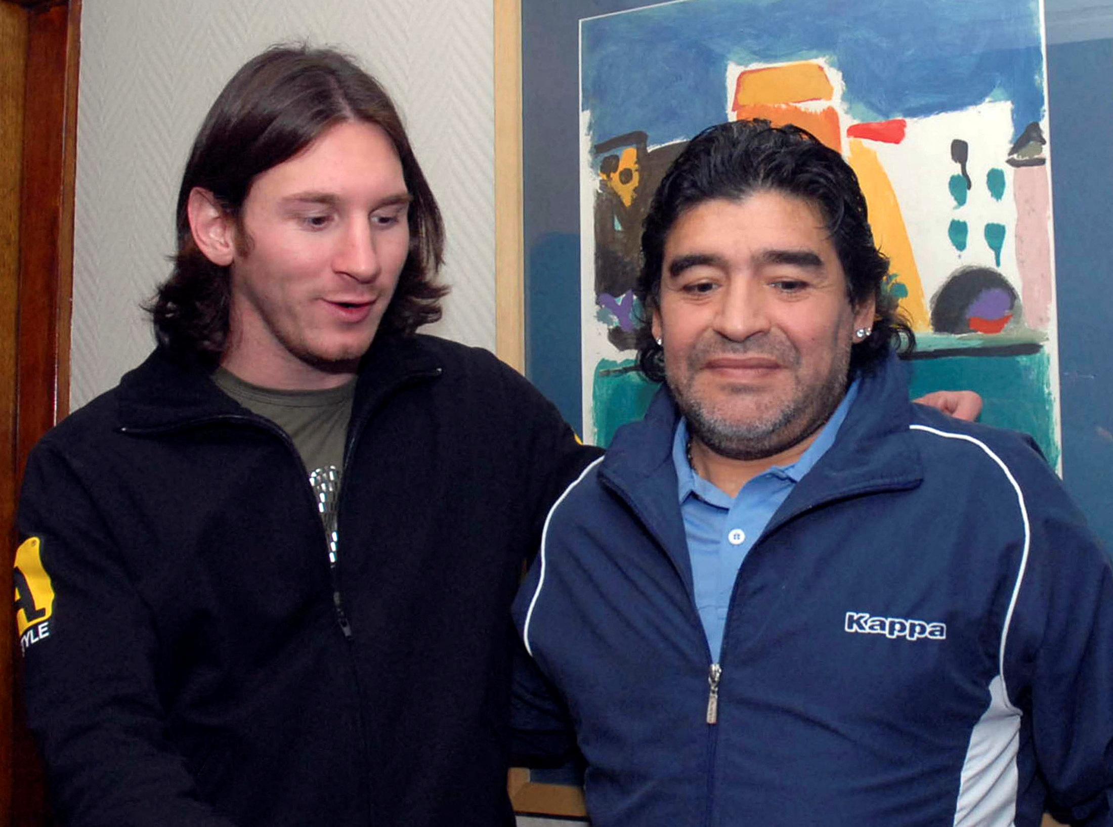Argentine soccer player Messi meets former soccer star Maradona in Rosario