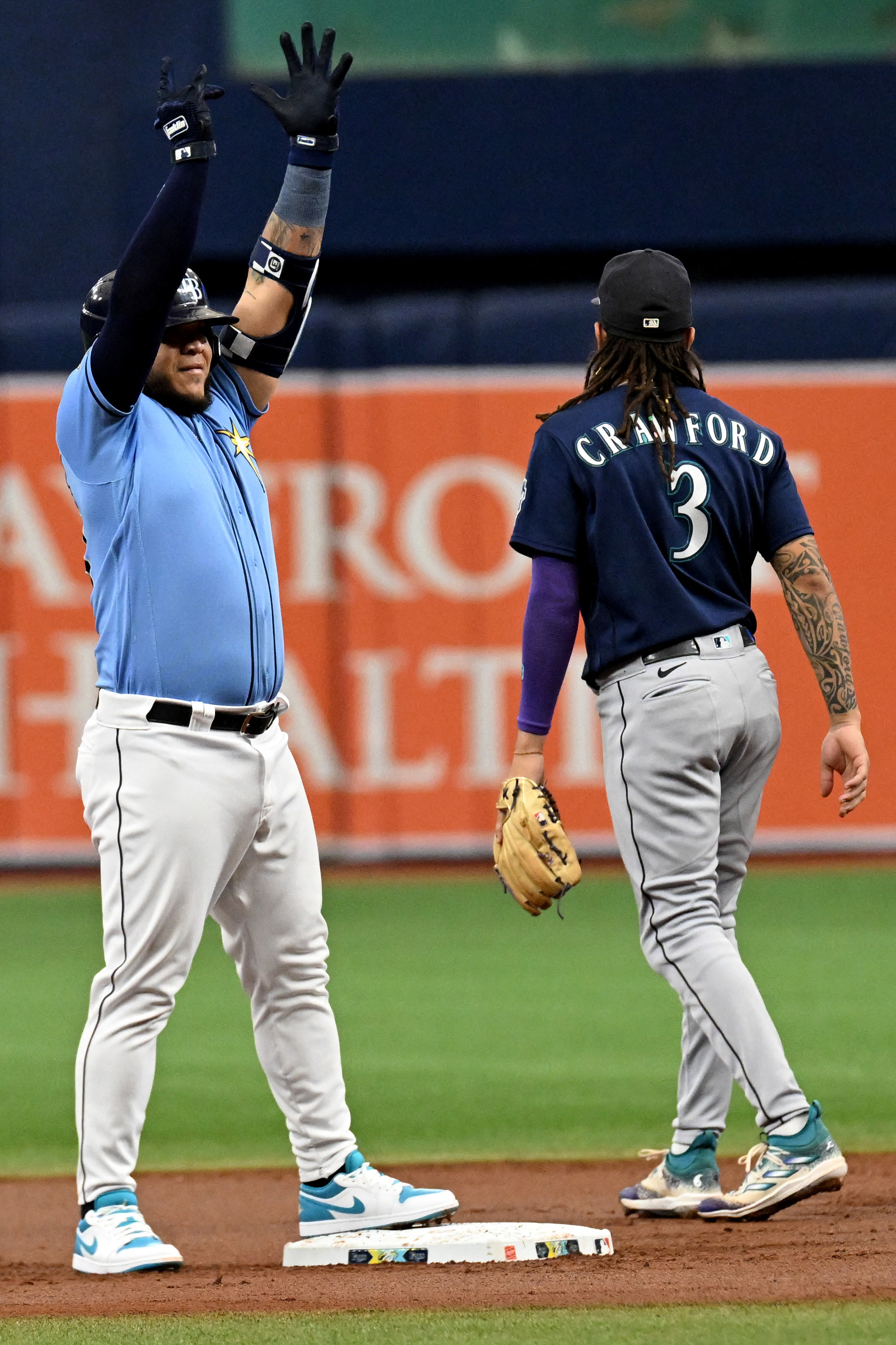 Josh Lowe, Rays double up Mariners