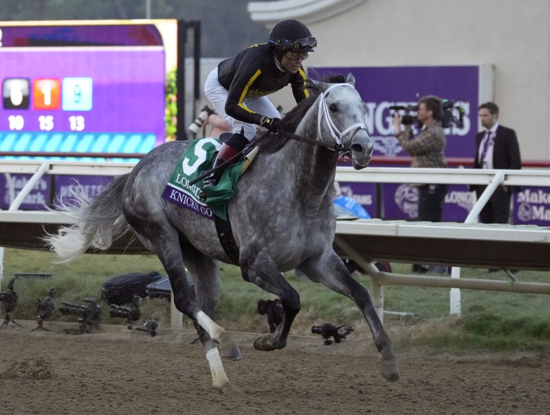 Horse racingKnicks Go dominates field to win Breeders' Cup Classic