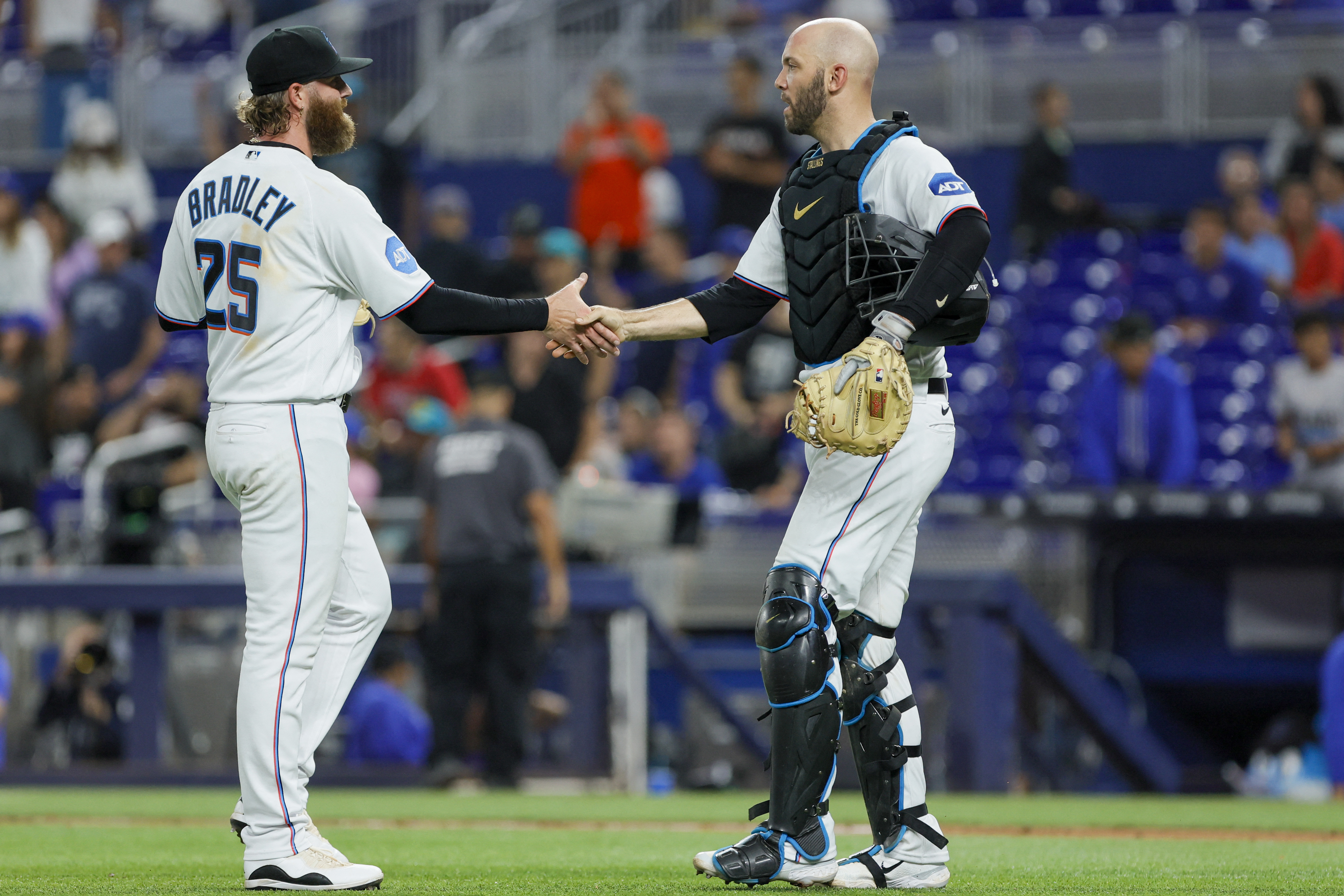 MLB capsules: Arraez goes 5 for 5 to lift batting average to .400 as  Marlins blank Jays 11-0