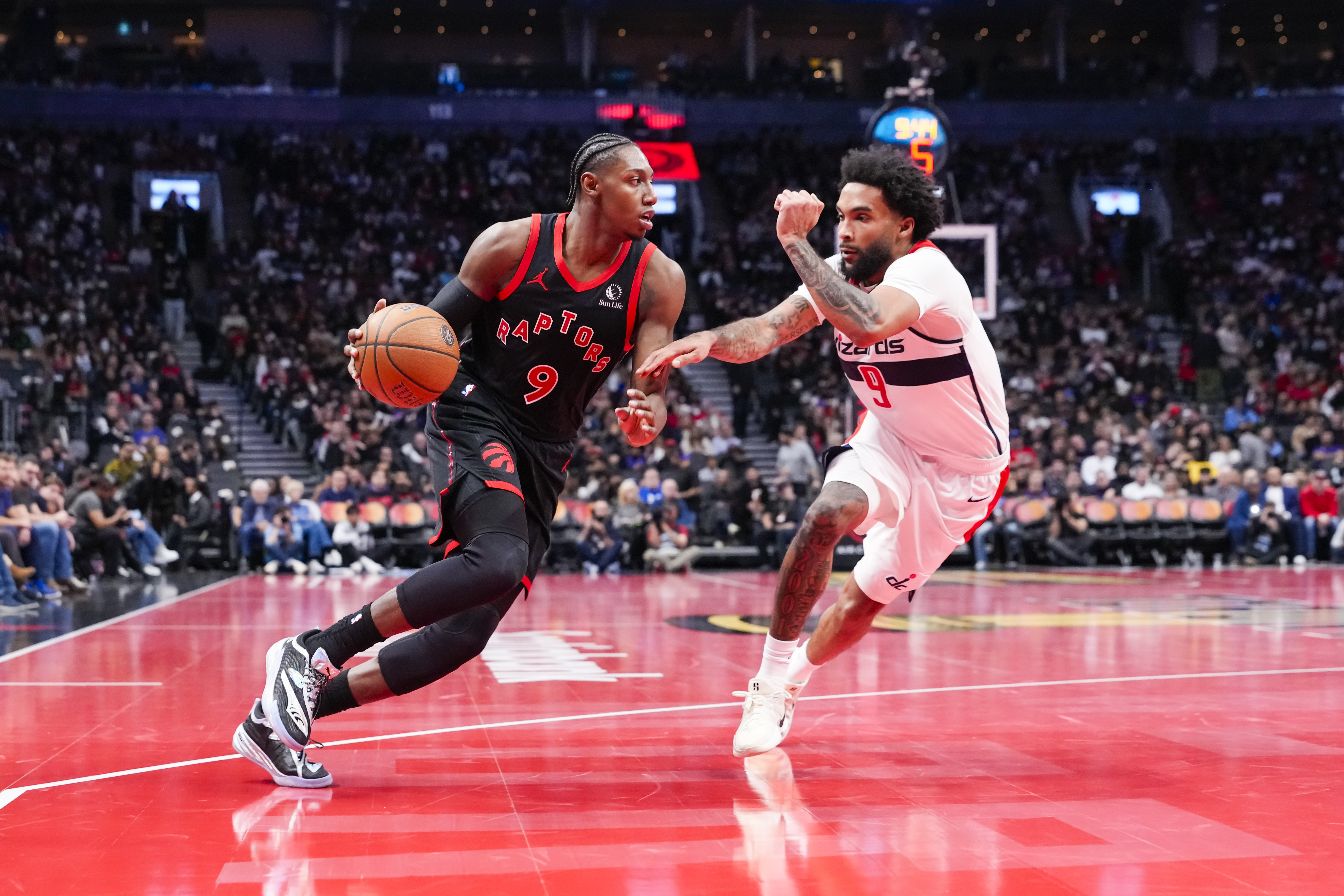 NBA＝ラプターズ大勝でグループリーグ突破、NBAカップ | ロイター